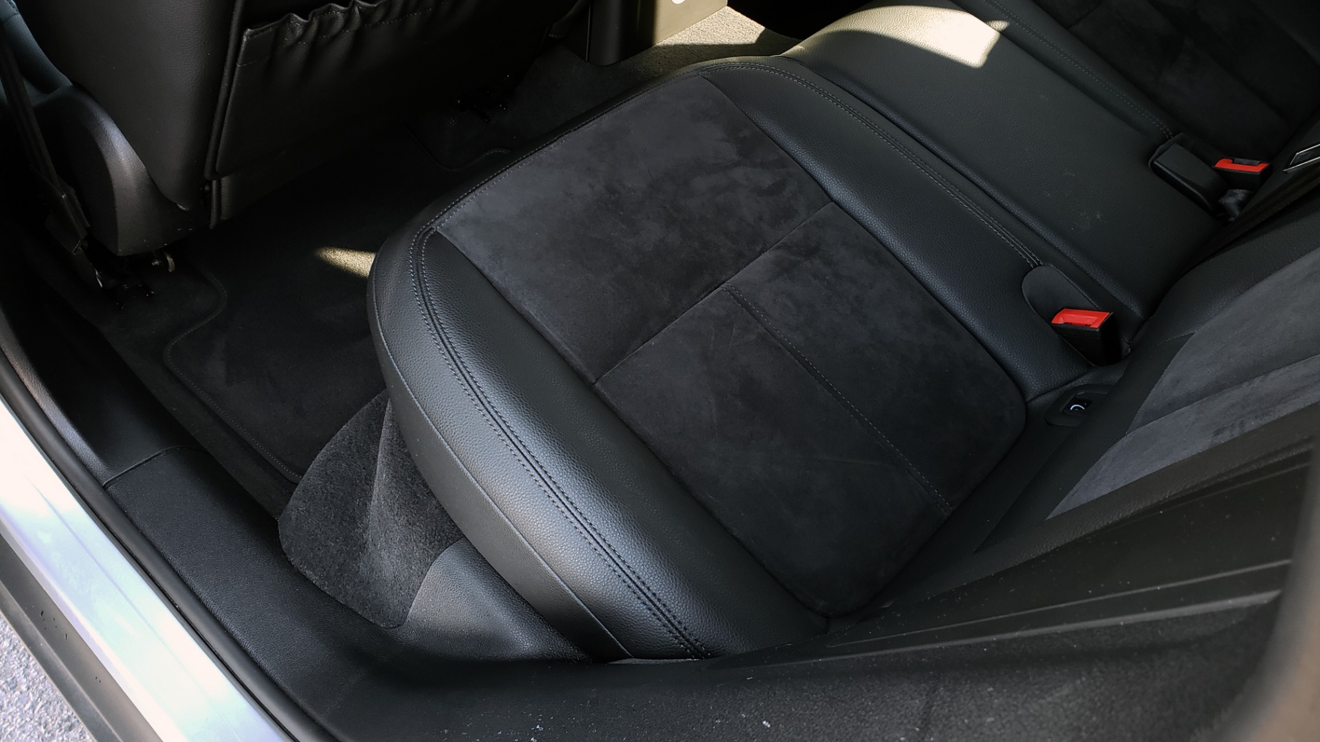 Used 2018 Porsche MACAN AWD / PDK / NAV / PANO-ROOF / BOSE / REARVIEW / LCA for sale Sold at Formula Imports in Charlotte NC 28227 60