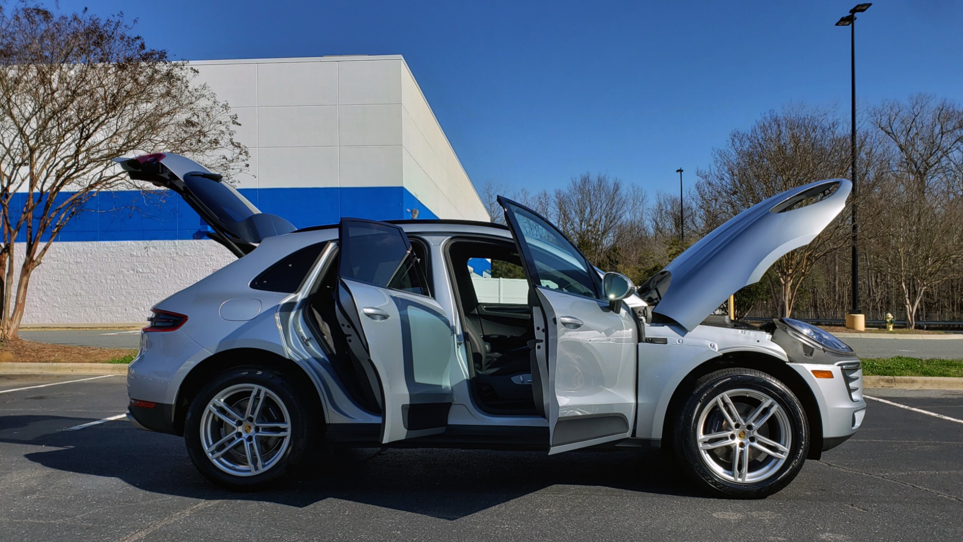 Used 2018 Porsche MACAN AWD / PDK / NAV / PANO-ROOF / BOSE / REARVIEW / LCA for sale Sold at Formula Imports in Charlotte NC 28227 8