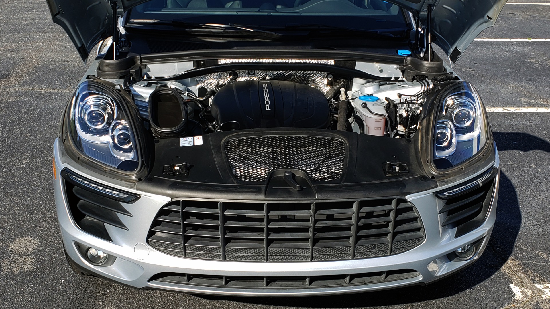 Used 2018 Porsche MACAN AWD / PDK / NAV / PANO-ROOF / BOSE / REARVIEW / LCA for sale Sold at Formula Imports in Charlotte NC 28227 9