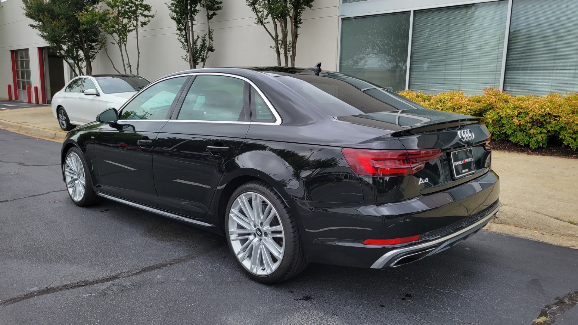 Used 2019 Audi A4 PREMIUM PLUS QUATTRO / SPORT / NAV / SUNROOF / REARVIEW for sale Sold at Formula Imports in Charlotte NC 28227 4