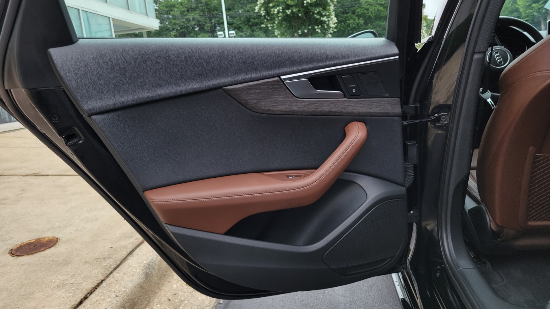 Used 2019 Audi A4 PREMIUM PLUS QUATTRO / SPORT / NAV / SUNROOF / REARVIEW for sale Sold at Formula Imports in Charlotte NC 28227 50