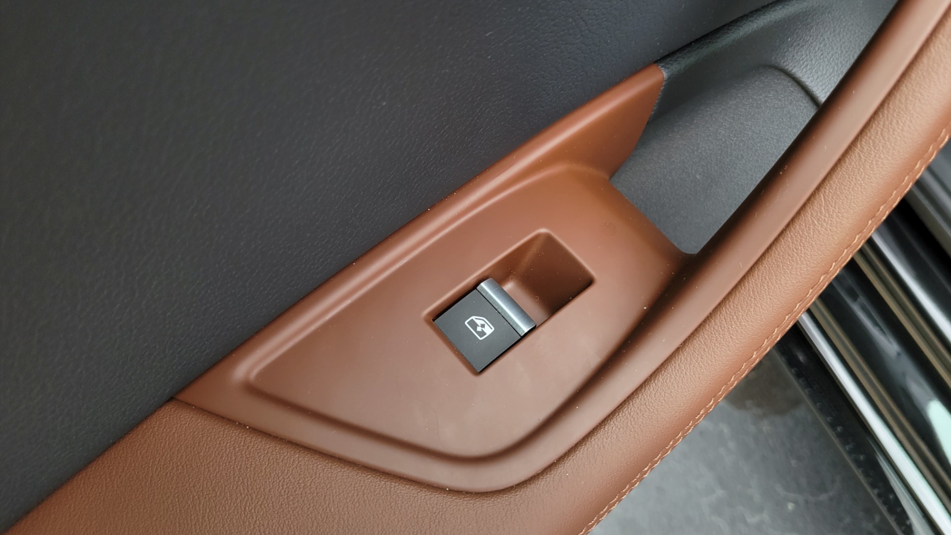 Used 2019 Audi A4 PREMIUM PLUS QUATTRO / SPORT / NAV / SUNROOF / REARVIEW for sale Sold at Formula Imports in Charlotte NC 28227 51