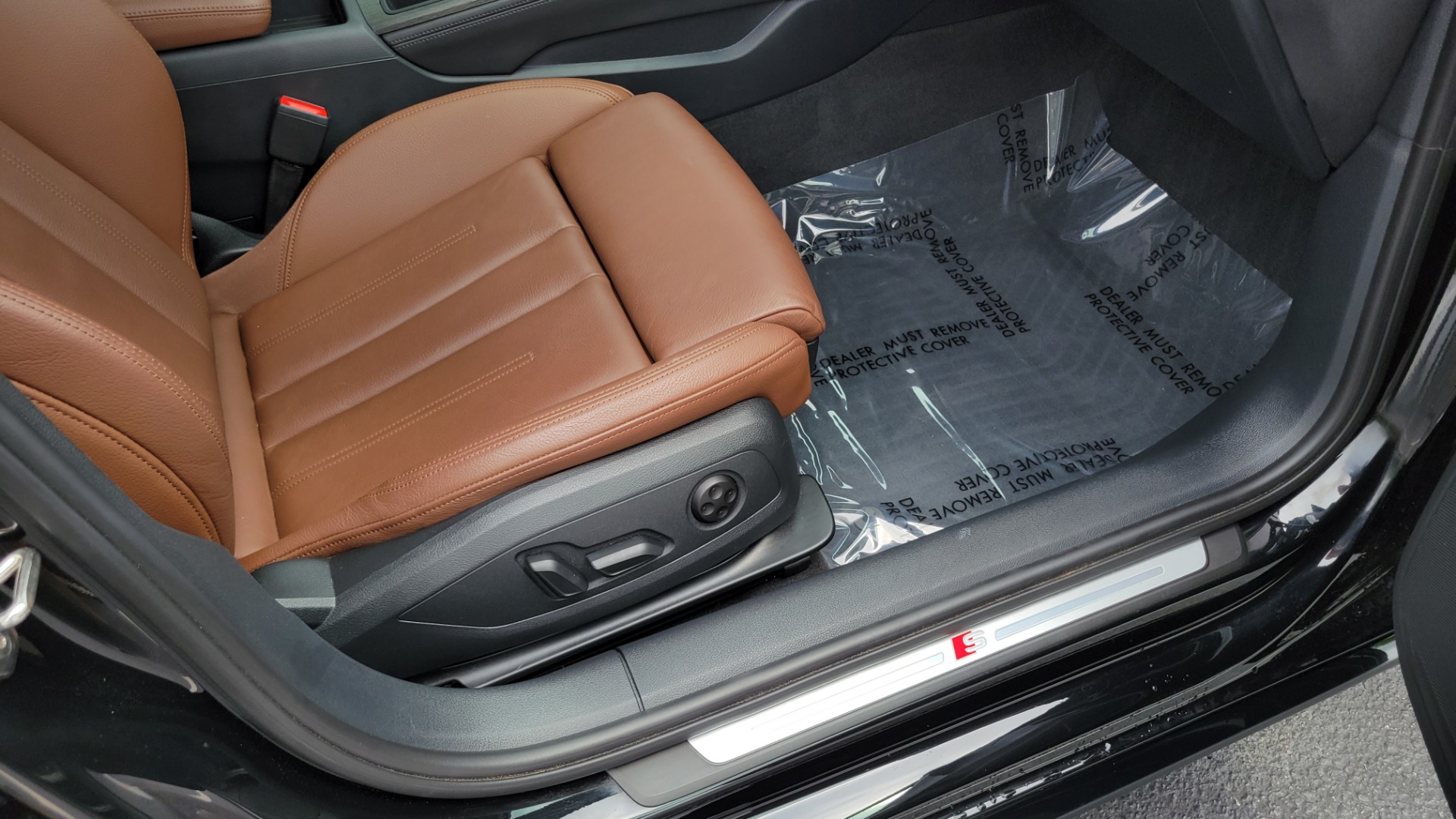 Used 2019 Audi A4 PREMIUM PLUS QUATTRO / SPORT / NAV / SUNROOF / REARVIEW for sale Sold at Formula Imports in Charlotte NC 28227 57