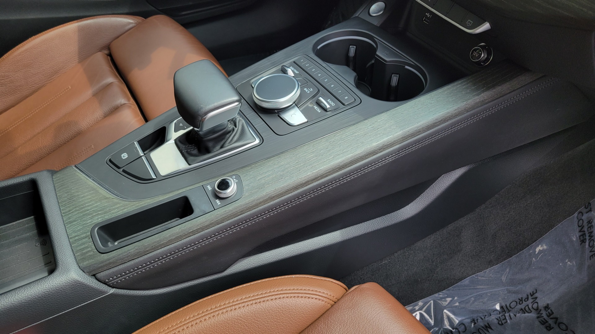 Used 2019 Audi A4 PREMIUM PLUS QUATTRO / SPORT / NAV / SUNROOF / REARVIEW for sale Sold at Formula Imports in Charlotte NC 28227 60