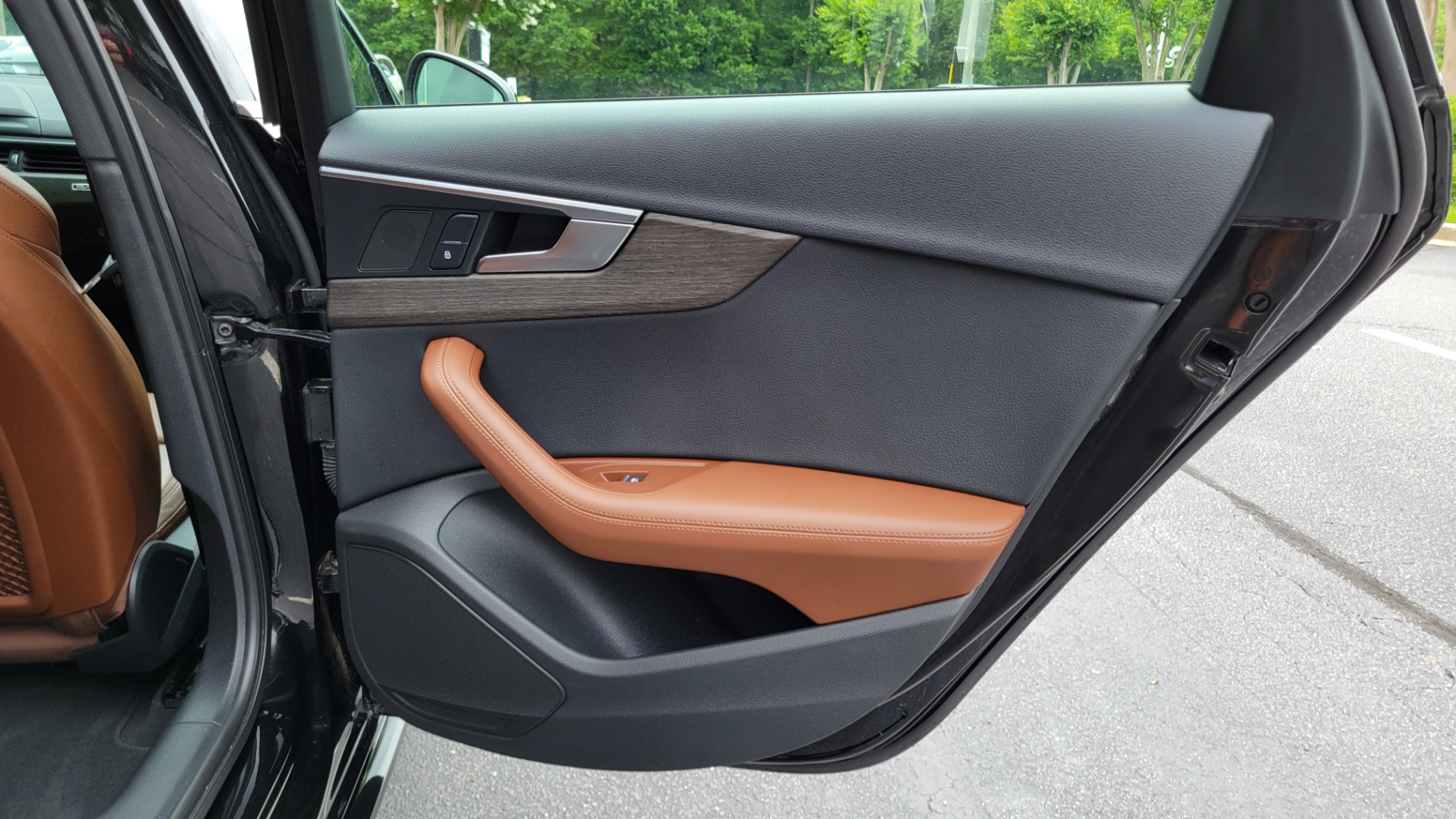 Used 2019 Audi A4 PREMIUM PLUS QUATTRO / SPORT / NAV / SUNROOF / REARVIEW for sale Sold at Formula Imports in Charlotte NC 28227 62