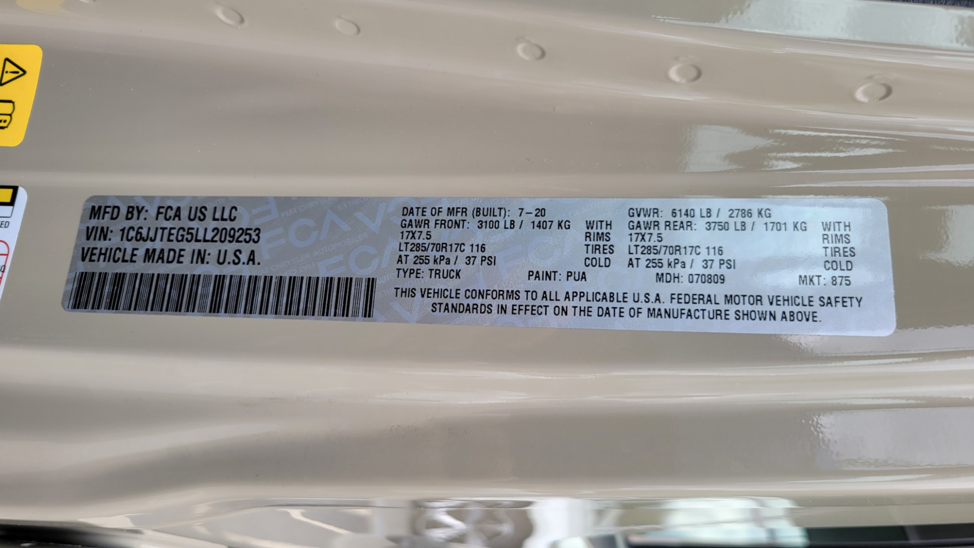 Used 2020 Jeep GLADIATOR MOJAVE 4X4 / 3.6L / AUTO / NAV / COLOR HARD-TOP / ALPINE / REARVIEW for sale $58,995 at Formula Imports in Charlotte NC 28227 108