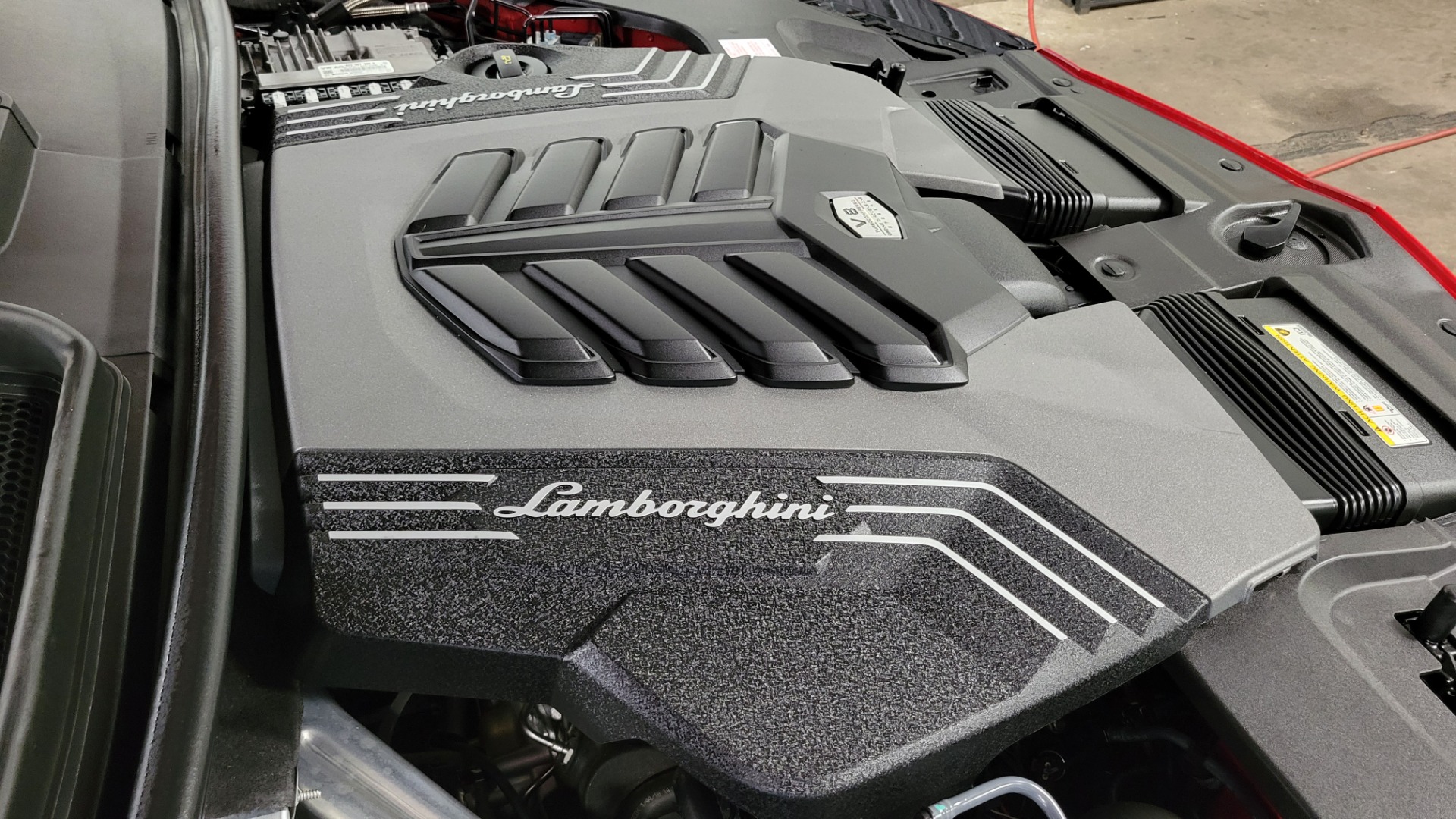 Used 2019 Lamborghini URUS 4.0L V8 / AUTO / AWD / NAV / SUNROOF / LEATHER / REARVIEW for sale Sold at Formula Imports in Charlotte NC 28227 53