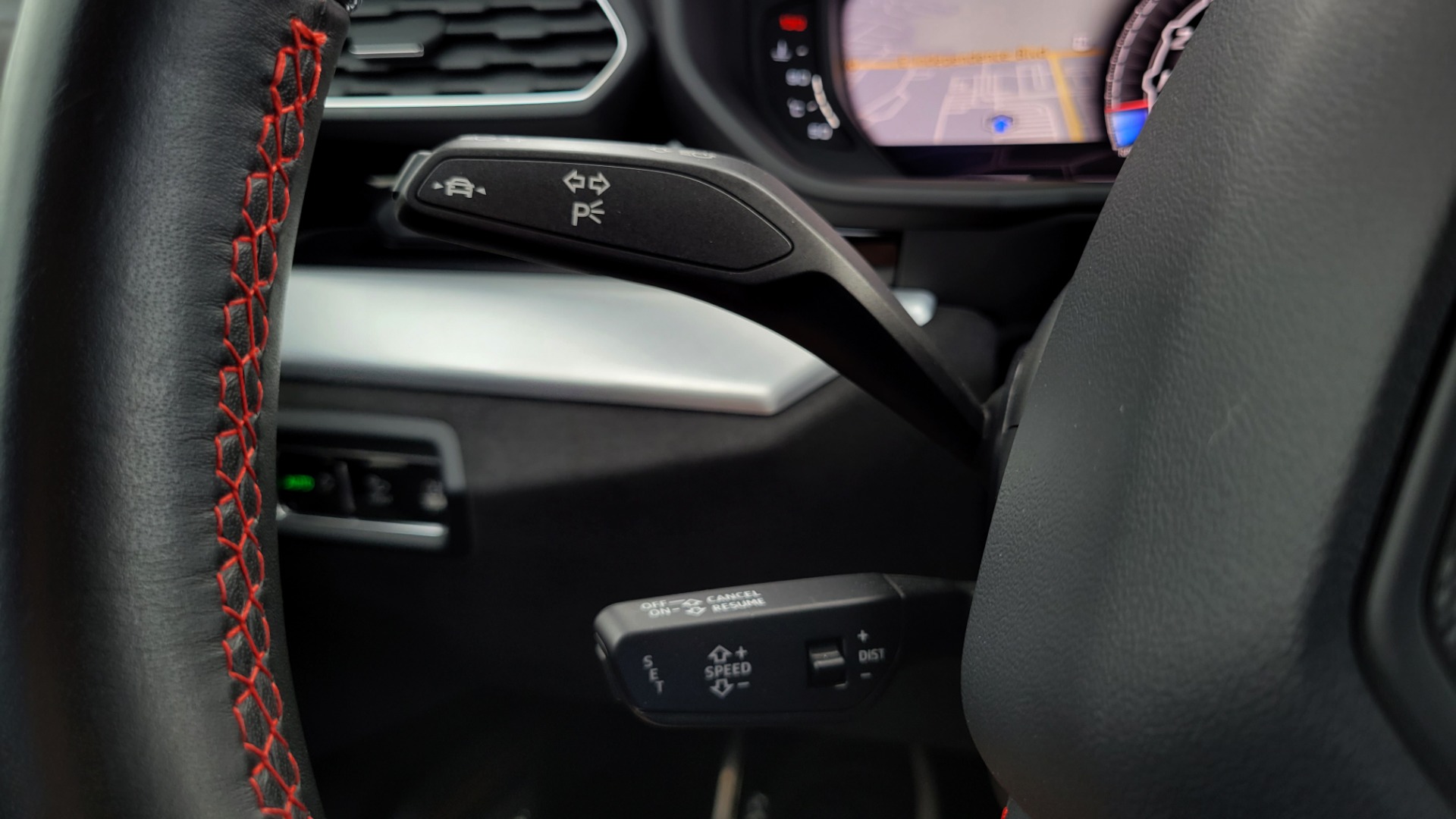 Used 2019 Lamborghini URUS 4.0L V8 / AUTO / AWD / NAV / SUNROOF / LEATHER / REARVIEW for sale Sold at Formula Imports in Charlotte NC 28227 76