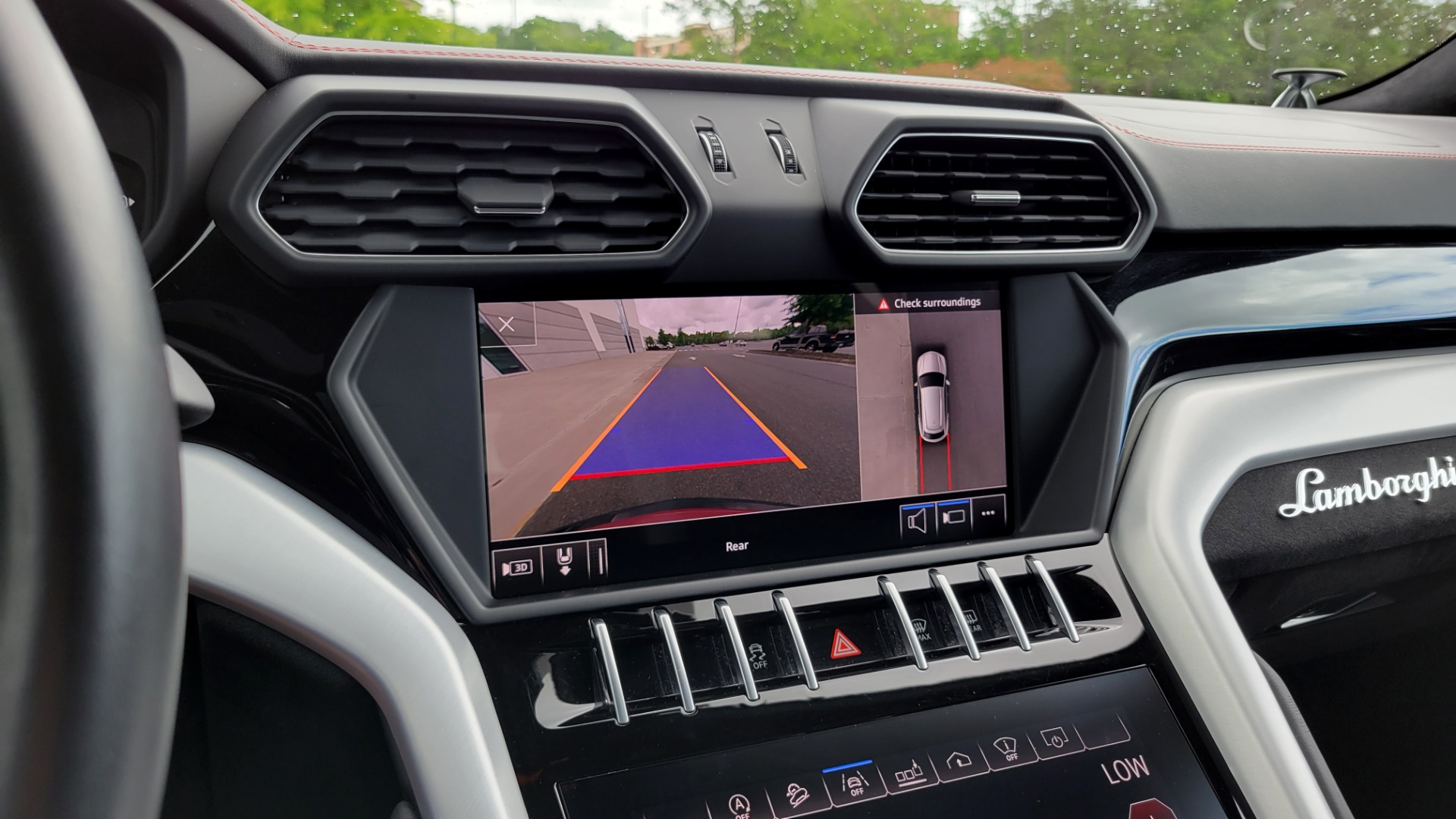 Used 2019 Lamborghini URUS 4.0L V8 / AUTO / AWD / NAV / SUNROOF / LEATHER / REARVIEW for sale Sold at Formula Imports in Charlotte NC 28227 79