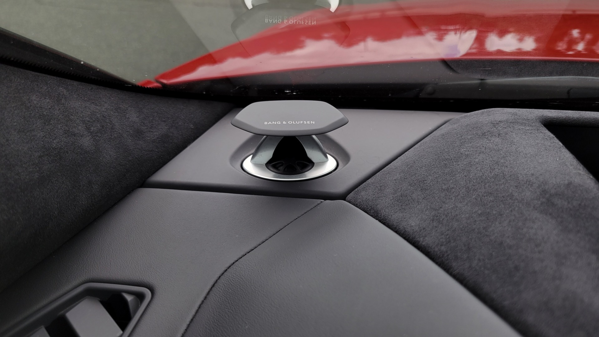 Used 2019 Lamborghini URUS 4.0L V8 / AUTO / AWD / NAV / SUNROOF / LEATHER / REARVIEW for sale Sold at Formula Imports in Charlotte NC 28227 86