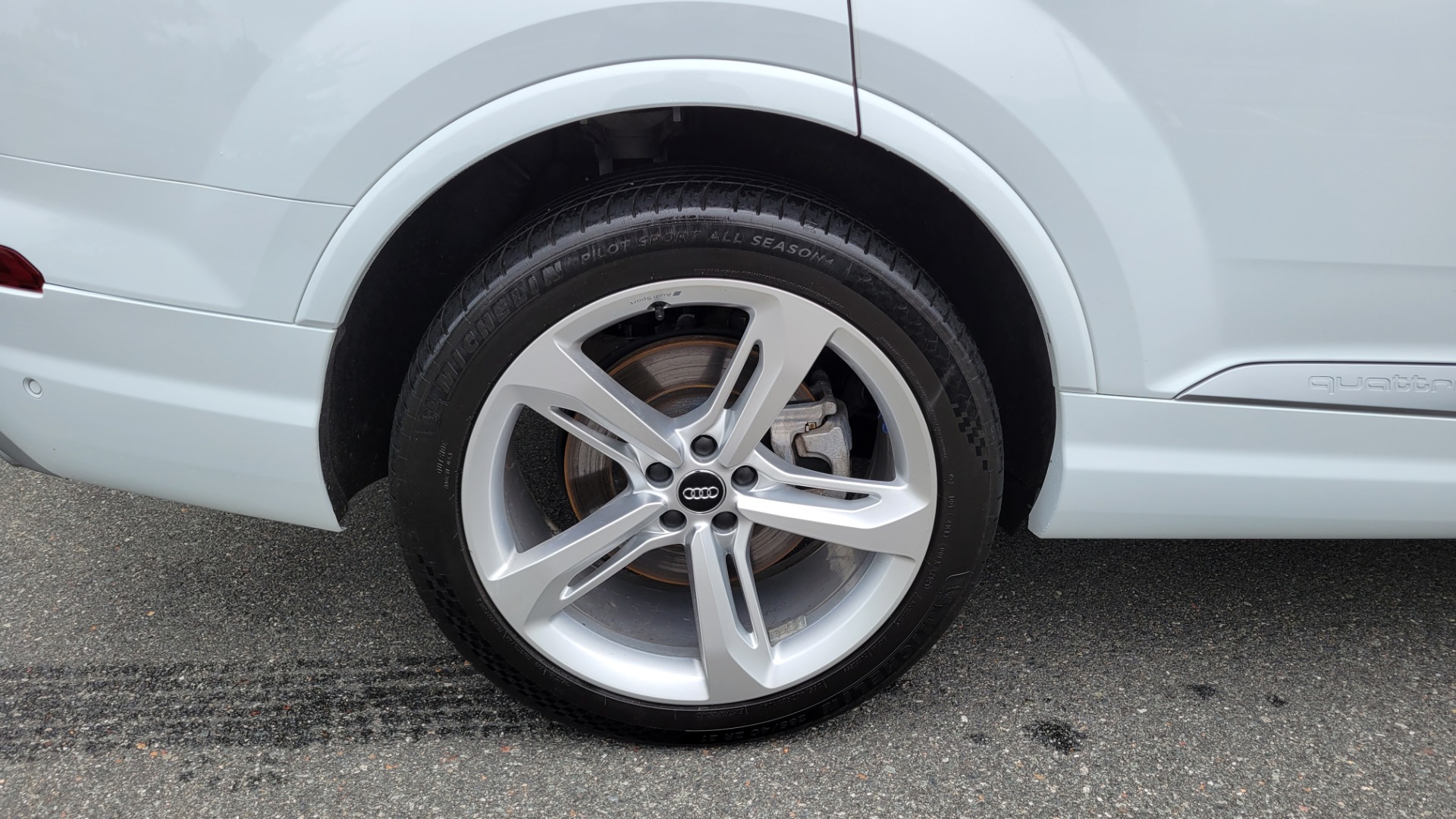 Used 2019 Audi Q7 PRESTIGE / CONV PKG / BOSE / HUD / CLD WTHR / TOWING / REARVIEW for sale Sold at Formula Imports in Charlotte NC 28227 103
