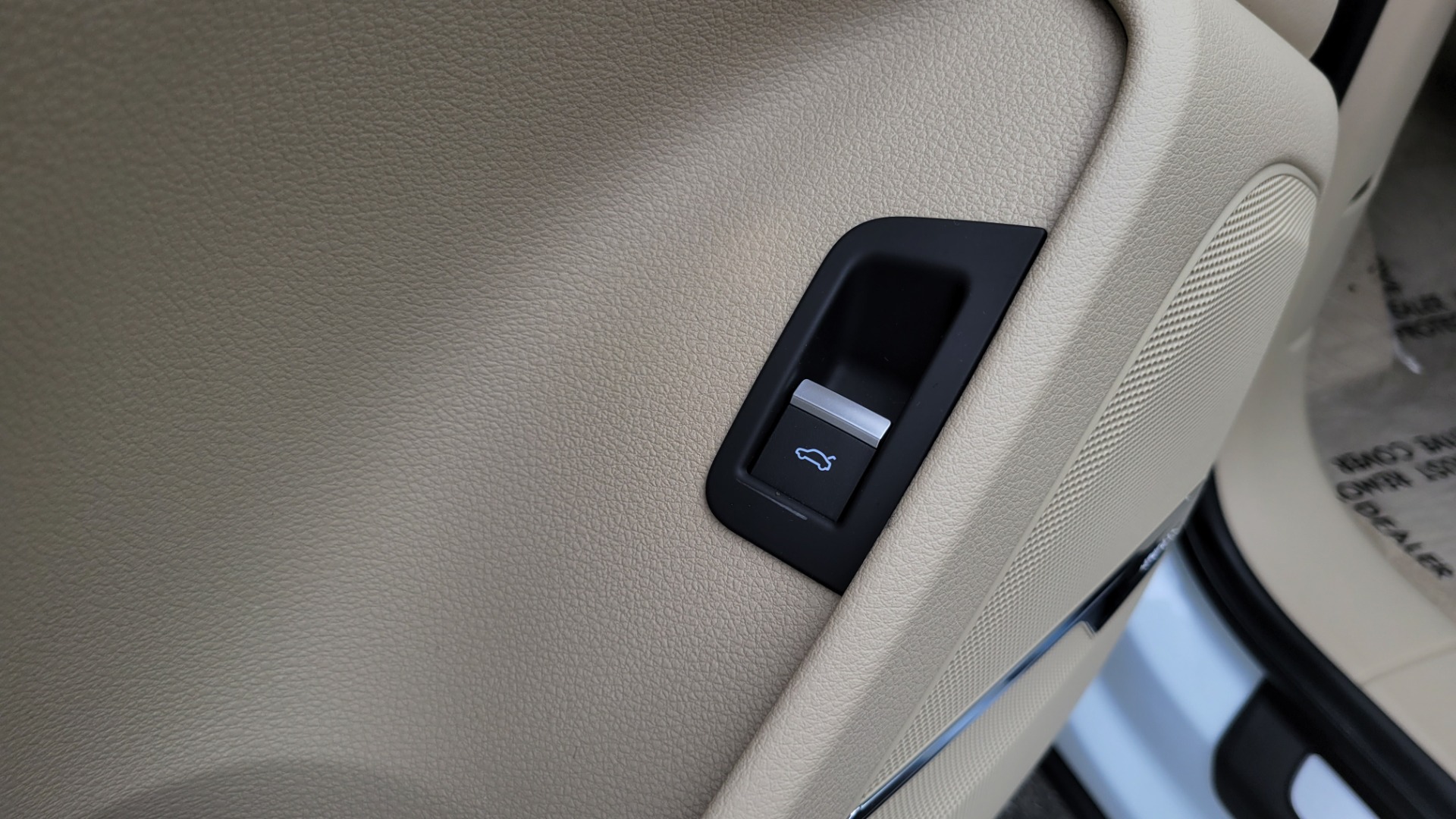 Used 2019 Audi Q7 PRESTIGE / CONV PKG / BOSE / HUD / CLD WTHR / TOWING / REARVIEW for sale $50,295 at Formula Imports in Charlotte NC 28227 42