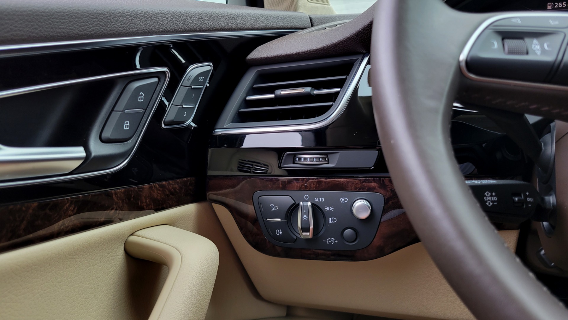 Used 2019 Audi Q7 PRESTIGE / CONV PKG / BOSE / HUD / CLD WTHR / TOWING / REARVIEW for sale $50,295 at Formula Imports in Charlotte NC 28227 49