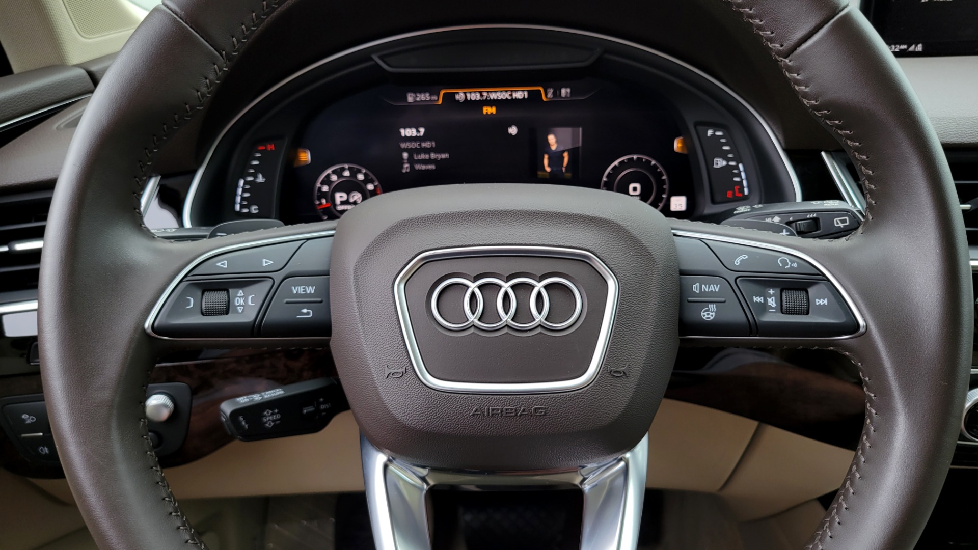 Used 2019 Audi Q7 PRESTIGE / CONV PKG / BOSE / HUD / CLD WTHR / TOWING / REARVIEW for sale $51,995 at Formula Imports in Charlotte NC 28227 50