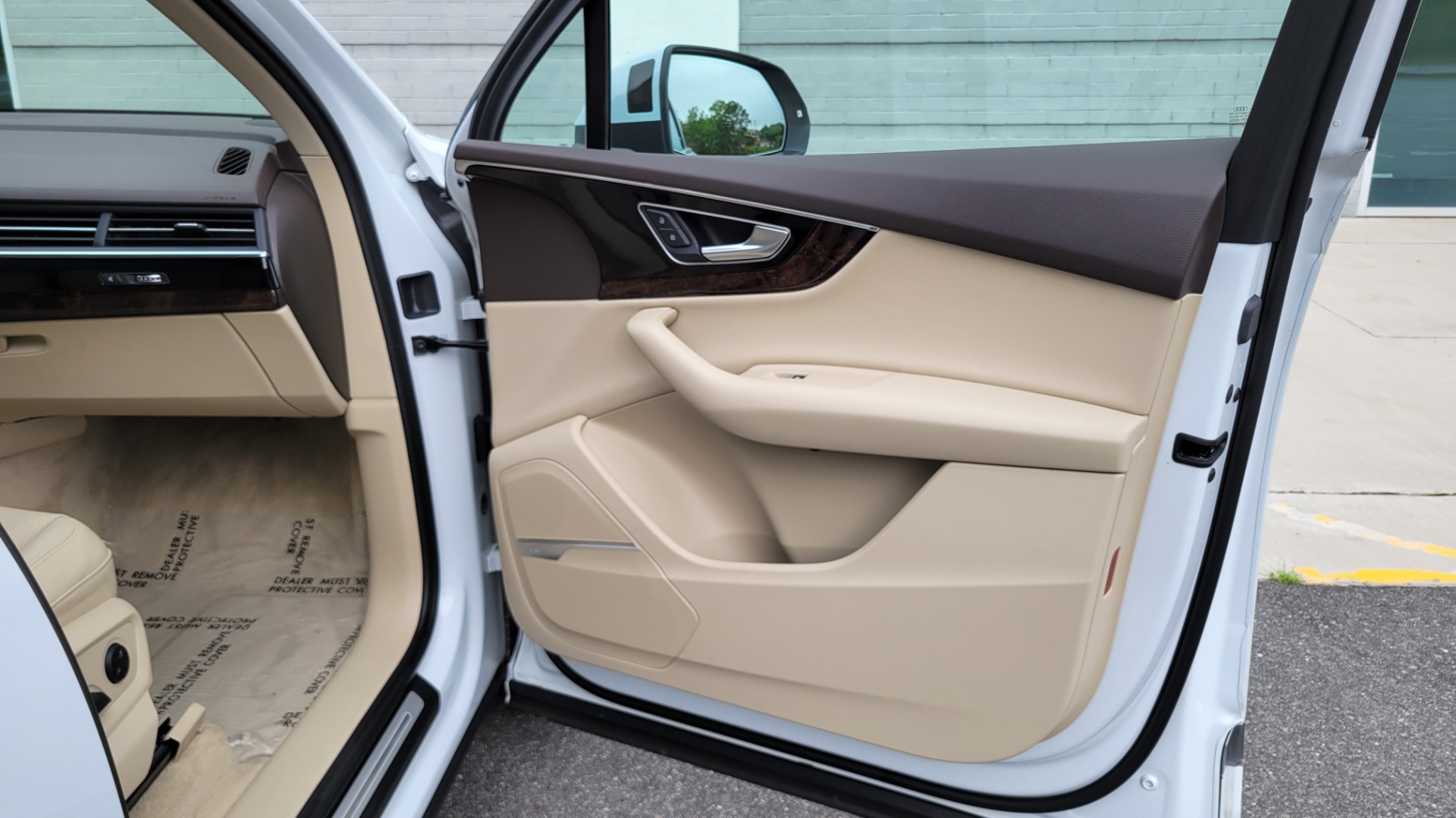 Used 2019 Audi Q7 PRESTIGE / CONV PKG / BOSE / HUD / CLD WTHR / TOWING / REARVIEW for sale $50,295 at Formula Imports in Charlotte NC 28227 83