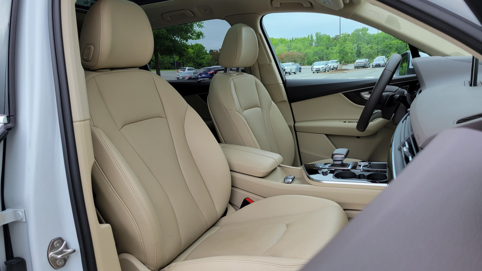 Used 2019 Audi Q7 PRESTIGE / CONV PKG / BOSE / HUD / CLD WTHR / TOWING / REARVIEW for sale Sold at Formula Imports in Charlotte NC 28227 86