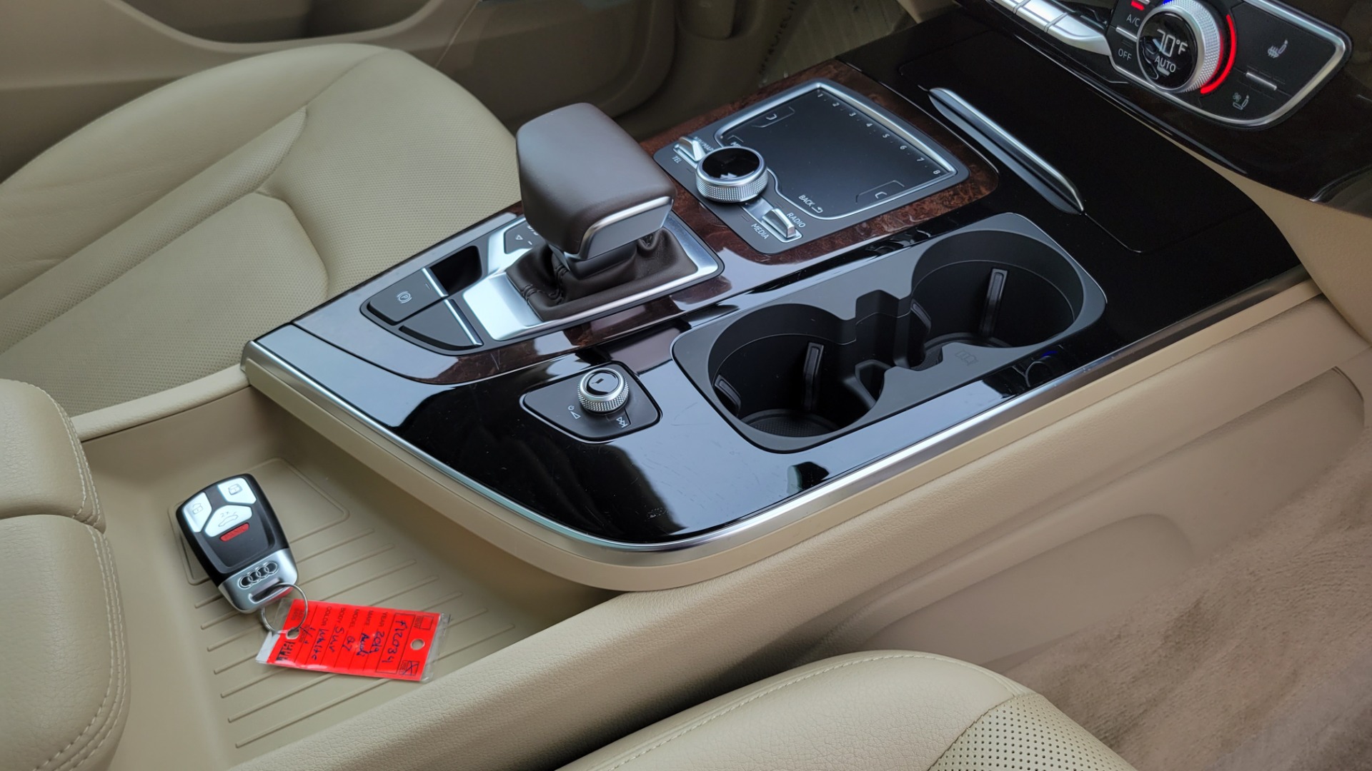 Used 2019 Audi Q7 PRESTIGE / CONV PKG / BOSE / HUD / CLD WTHR / TOWING / REARVIEW for sale Sold at Formula Imports in Charlotte NC 28227 88