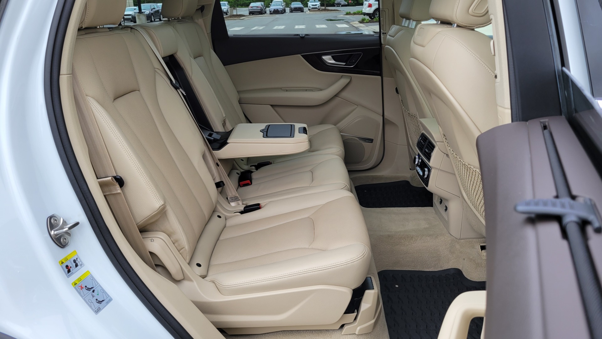 Used 2019 Audi Q7 PRESTIGE / CONV PKG / BOSE / HUD / CLD WTHR / TOWING / REARVIEW for sale Sold at Formula Imports in Charlotte NC 28227 92