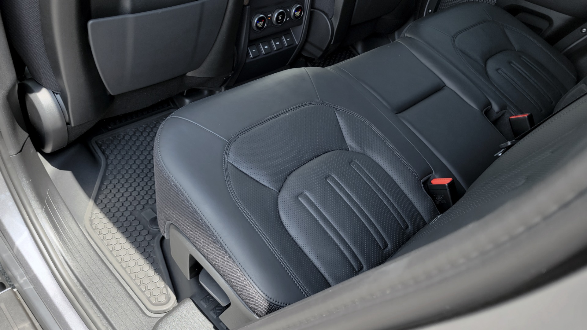 Used 2020 Land Rover Defender X for sale Sold at Formula Imports in Charlotte NC 28227 70