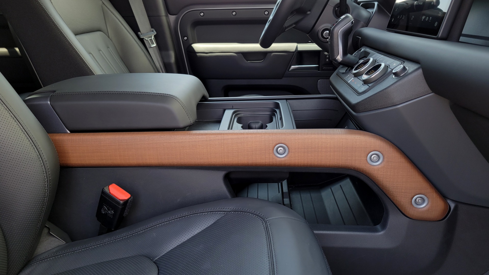 Used 2020 Land Rover Defender X for sale Sold at Formula Imports in Charlotte NC 28227 79