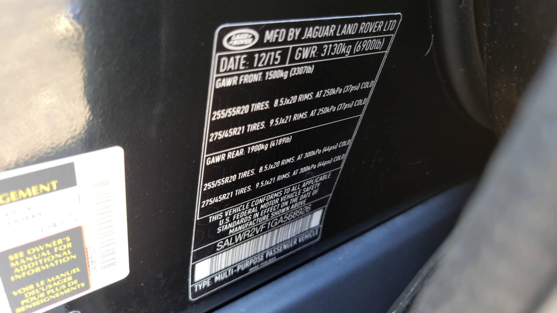 Used 2016 Land Rover RANGE ROVER SPORT HSE / SC V6 / 8-SPD AUTO / VISION & CONV PKG / TOWING PKG for sale Sold at Formula Imports in Charlotte NC 28227 109