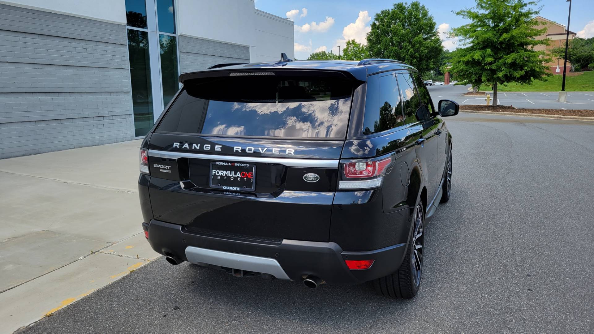 Used 2016 Land Rover RANGE ROVER SPORT HSE / SC V6 / 8-SPD AUTO / VISION & CONV PKG / TOWING PKG for sale Sold at Formula Imports in Charlotte NC 28227 11