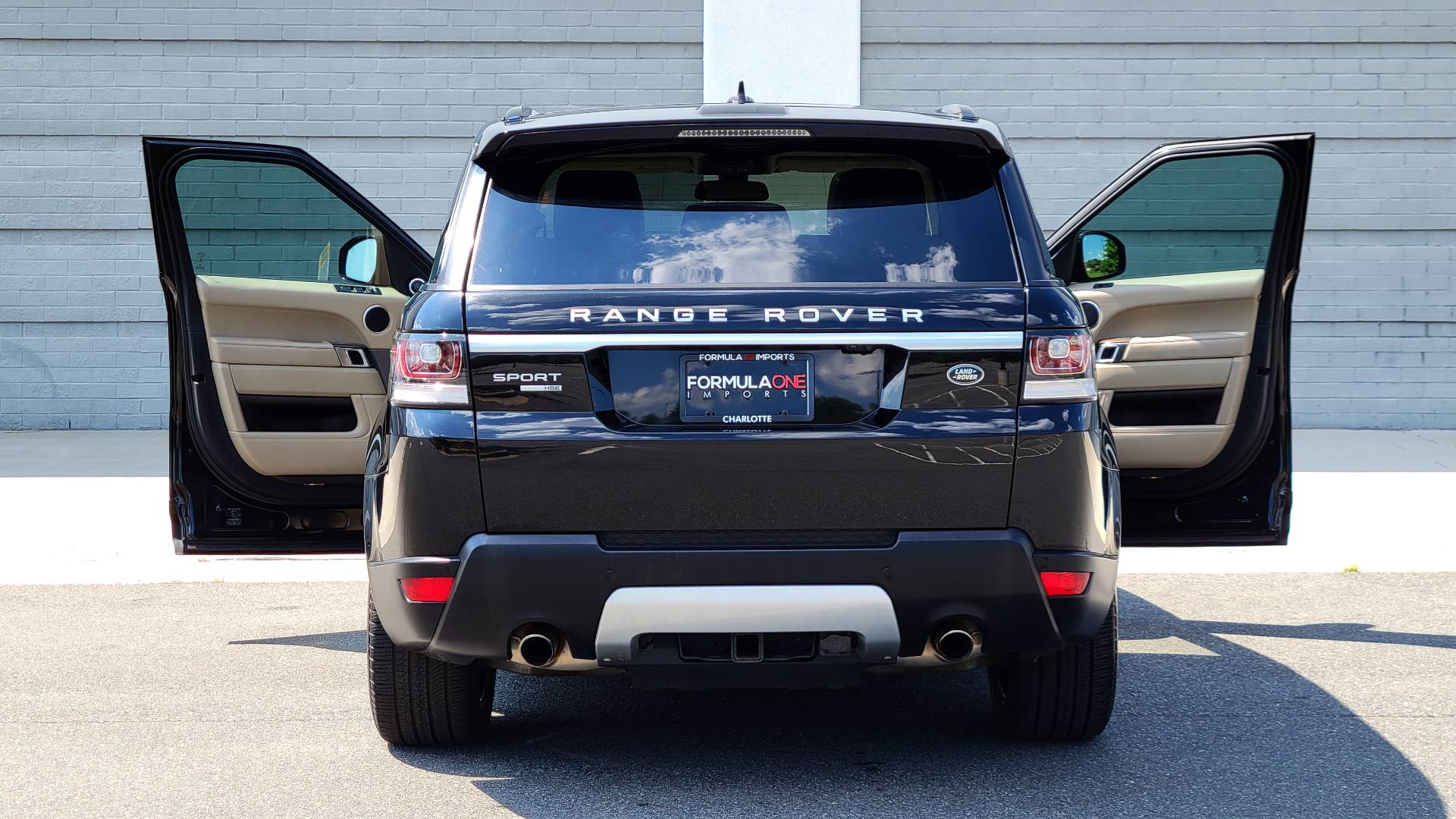 Used 2016 Land Rover RANGE ROVER SPORT HSE / SC V6 / 8-SPD AUTO / VISION & CONV PKG / TOWING PKG for sale Sold at Formula Imports in Charlotte NC 28227 15
