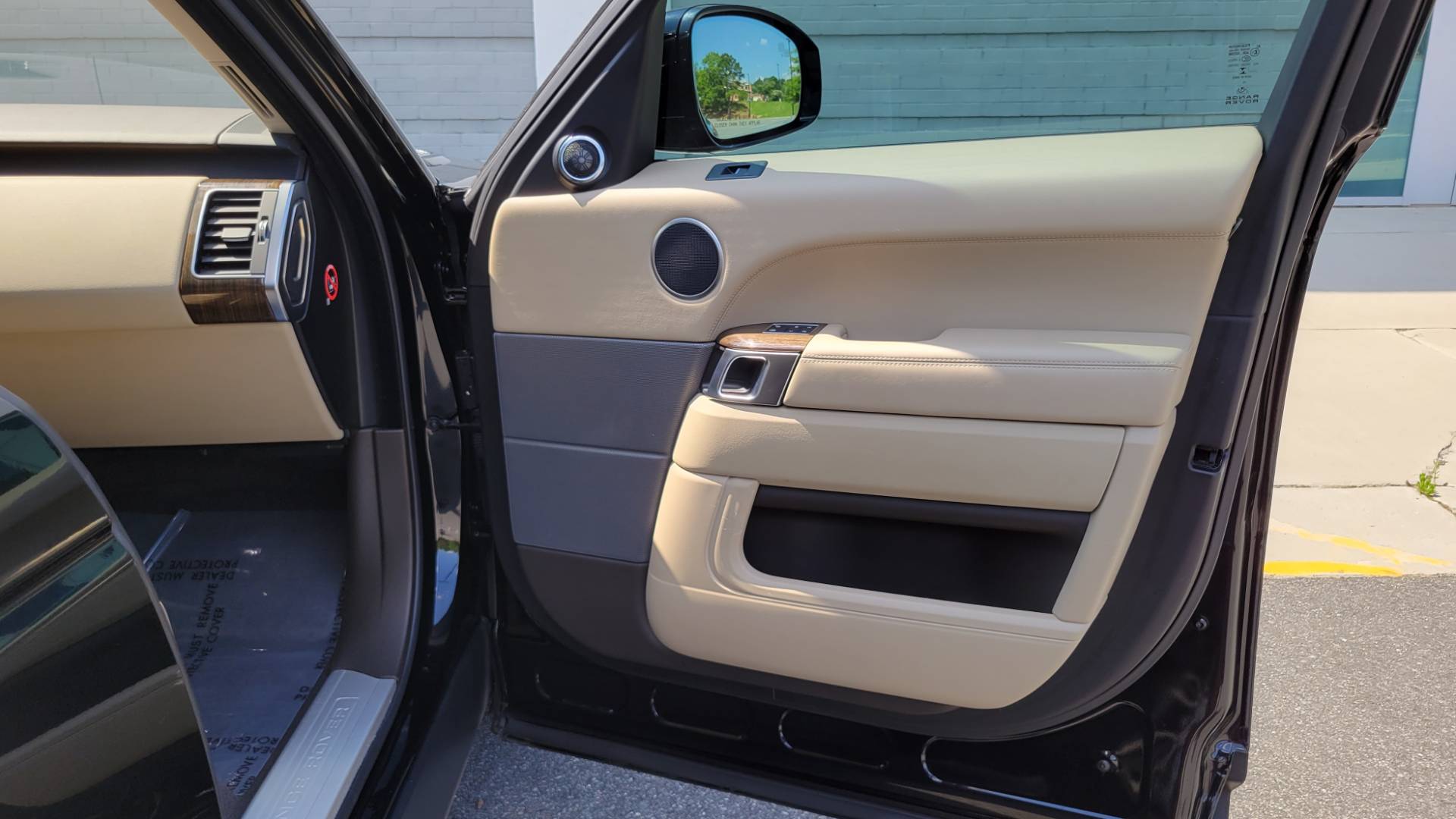 Used 2016 Land Rover RANGE ROVER SPORT HSE / SC V6 / 8-SPD AUTO / VISION & CONV PKG / TOWING PKG for sale Sold at Formula Imports in Charlotte NC 28227 80