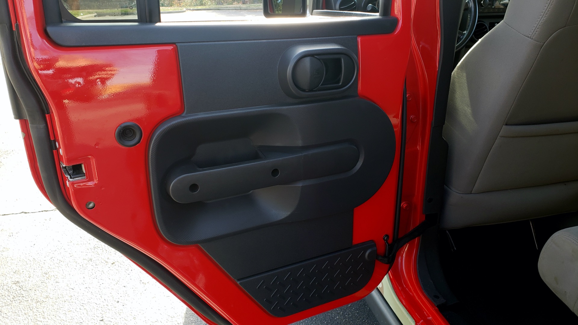 Used 2009 Jeep WRANGLER UNLIMITED 4X4 / FREEDOM TOP / CUSTOM RUBICON for sale Sold at Formula Imports in Charlotte NC 28227 46