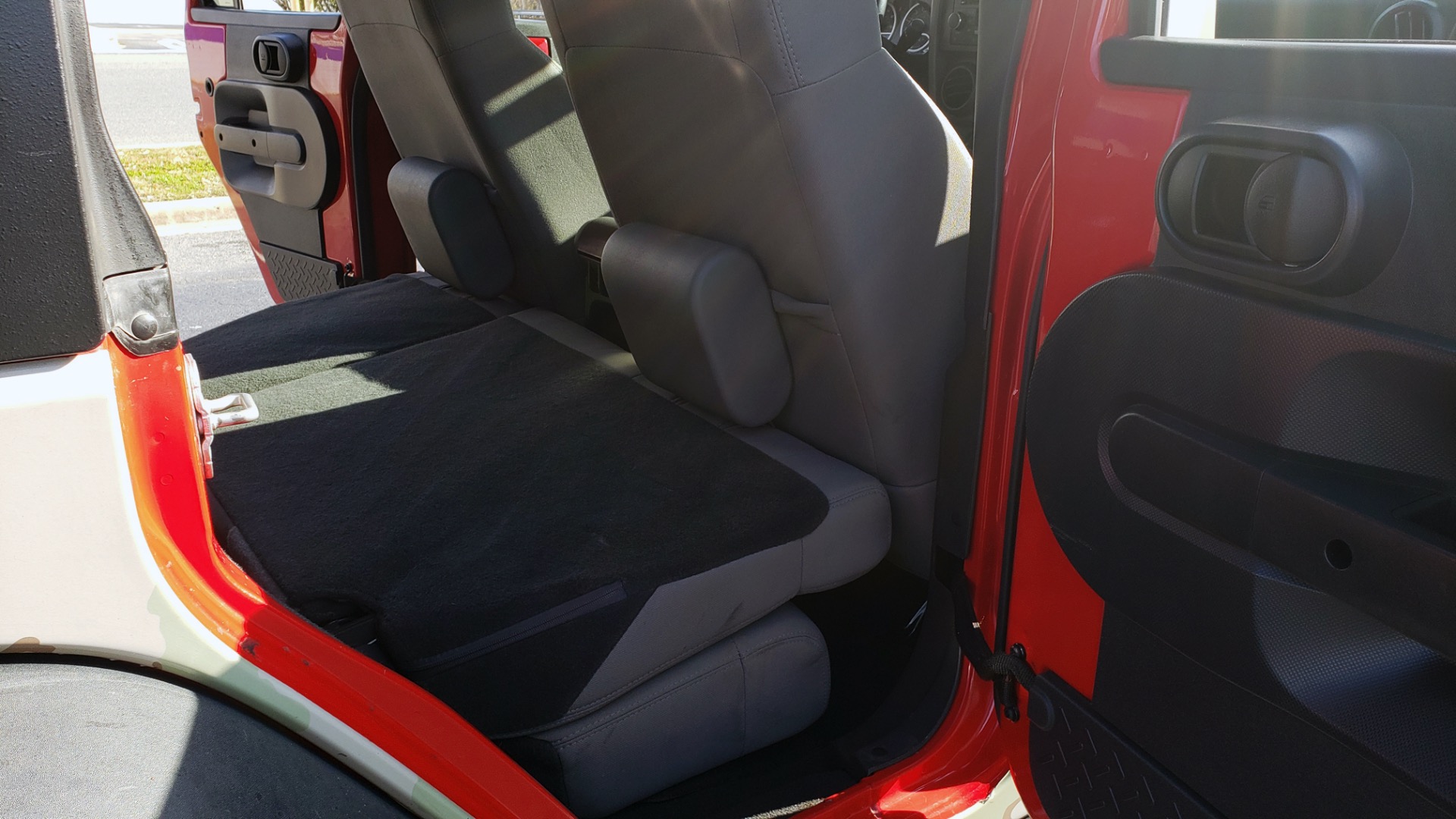 Used 2009 Jeep WRANGLER UNLIMITED 4X4 / FREEDOM TOP / CUSTOM RUBICON for sale Sold at Formula Imports in Charlotte NC 28227 51