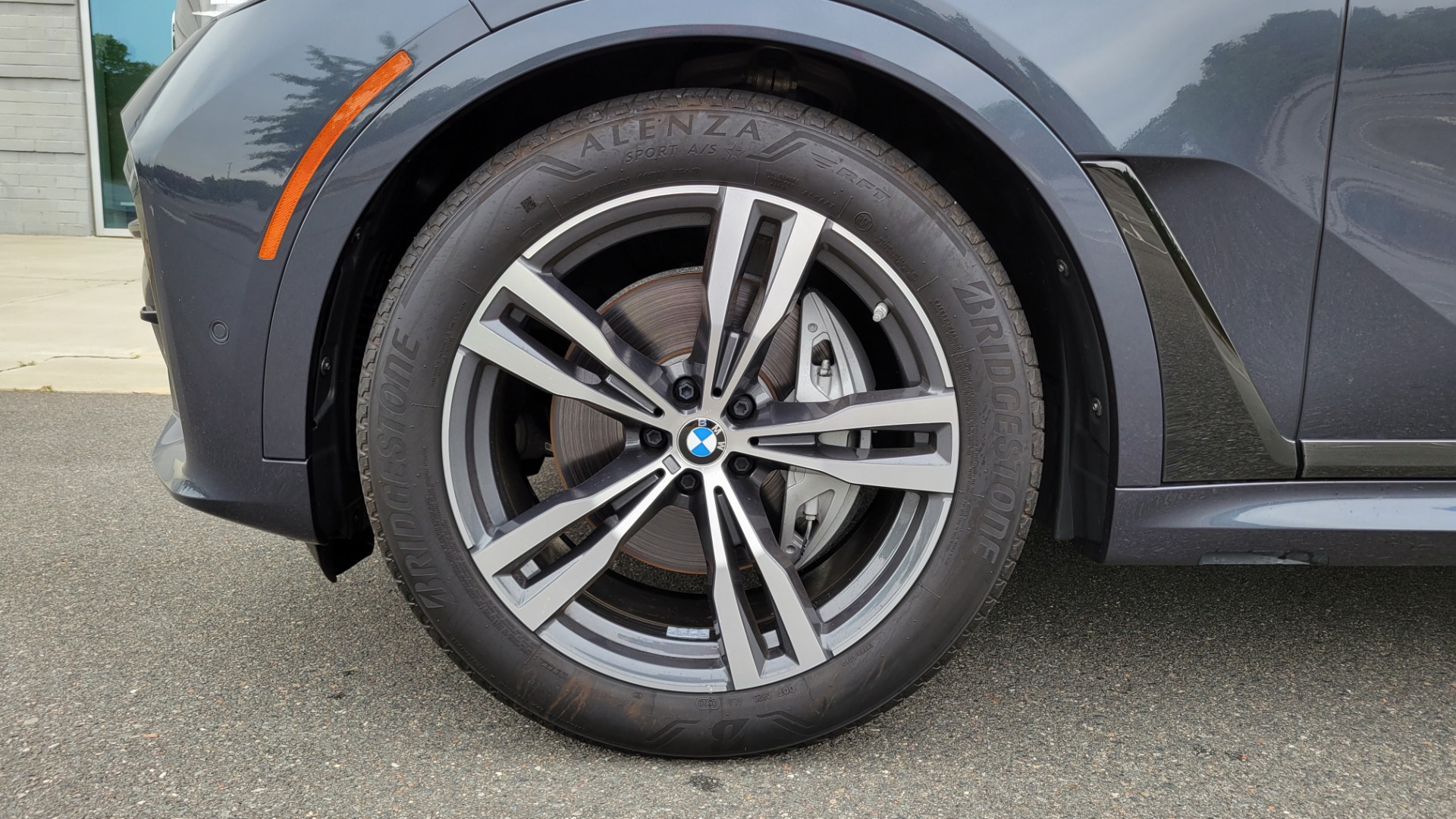 Used 2019 BMW X7 XDRIVE40I M-SPORT / PREMIUM / CLD THR / PARK ASST / DRVR ASST / SKY LOUNGE for sale $64,395 at Formula Imports in Charlotte NC 28227 101