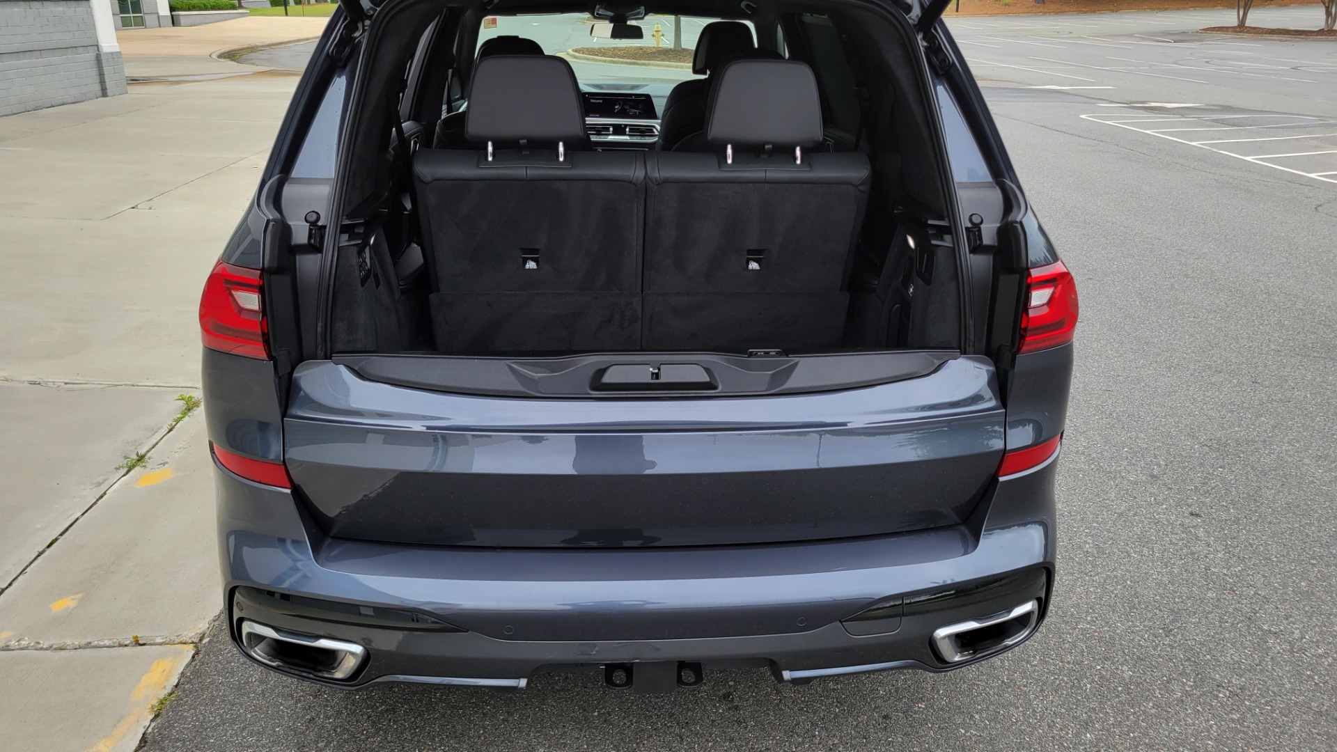 Used 2019 BMW X7 XDRIVE40I M-SPORT / PREMIUM / CLD THR / PARK ASST / DRVR ASST / SKY LOUNGE for sale $64,395 at Formula Imports in Charlotte NC 28227 19