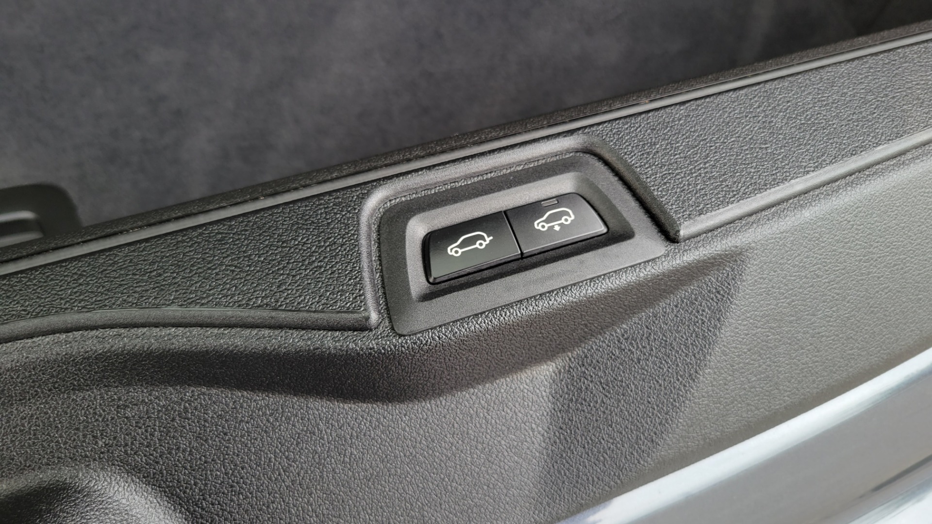 Used 2019 BMW X7 XDRIVE40I M-SPORT / PREMIUM / CLD THR / PARK ASST / DRVR ASST / SKY LOUNGE for sale $64,395 at Formula Imports in Charlotte NC 28227 20
