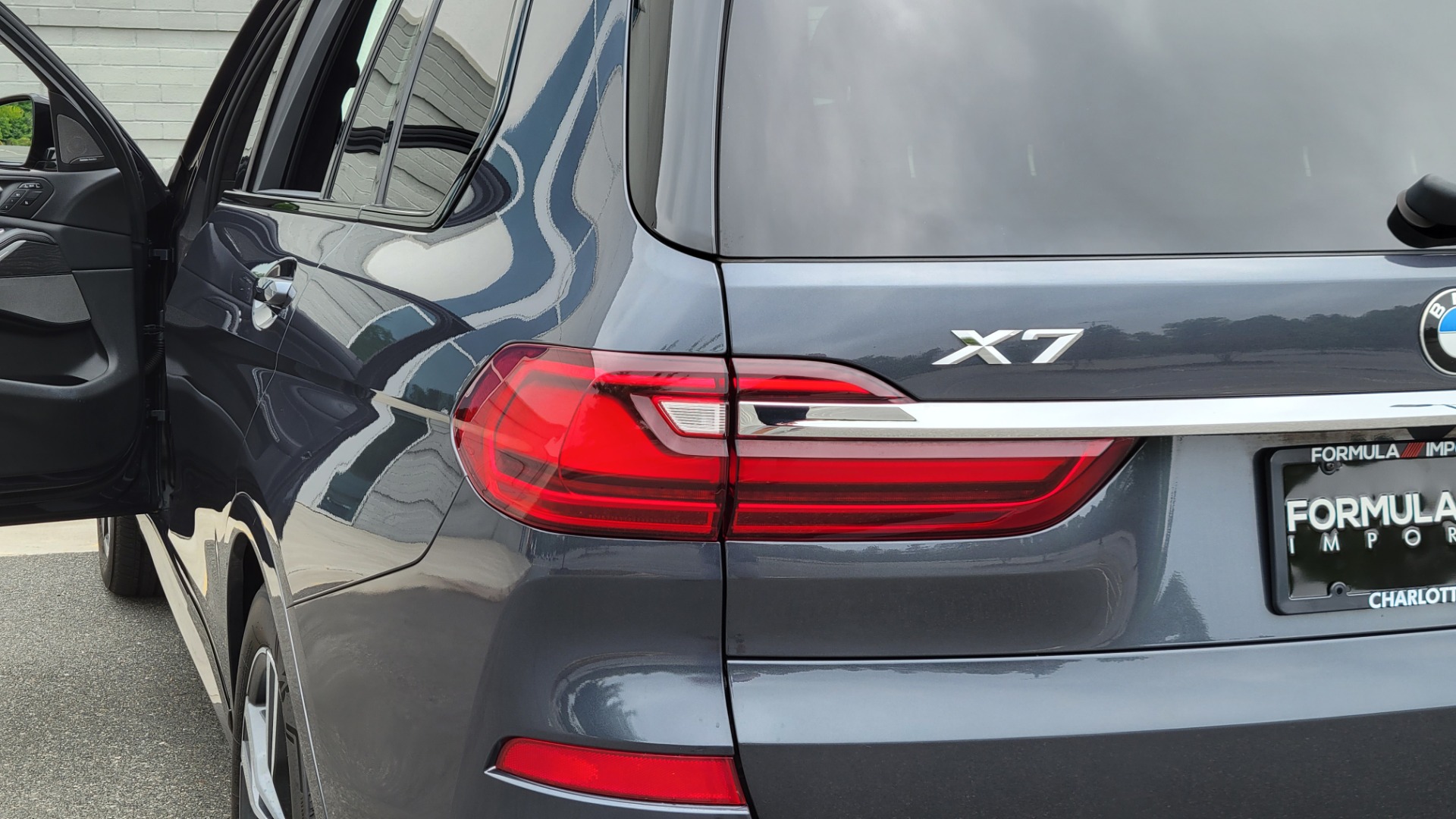 Used 2019 BMW X7 XDRIVE40I M-SPORT / PREMIUM / CLD THR / PARK ASST / DRVR ASST / SKY LOUNGE for sale $64,395 at Formula Imports in Charlotte NC 28227 36