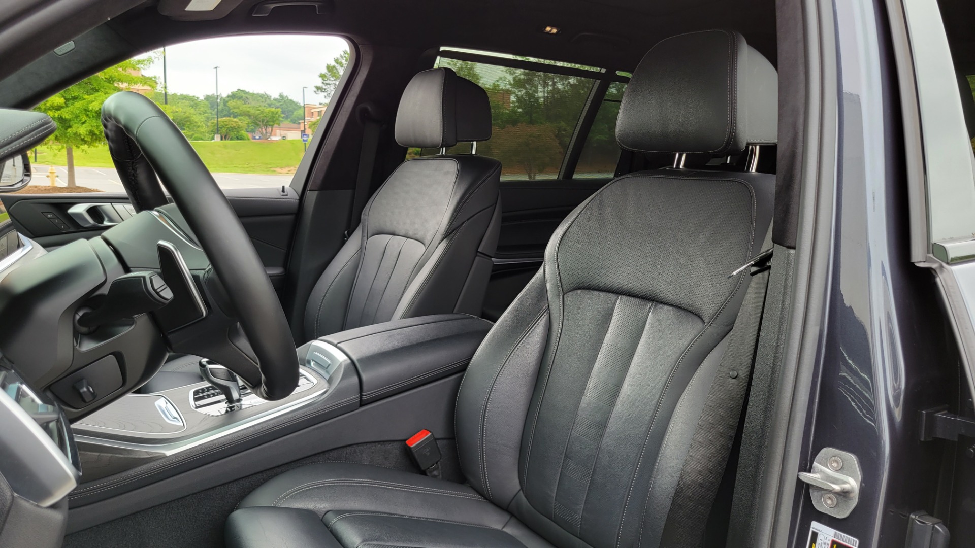Used 2019 BMW X7 XDRIVE40I M-SPORT / PREMIUM / CLD THR / PARK ASST / DRVR ASST / SKY LOUNGE for sale $64,395 at Formula Imports in Charlotte NC 28227 43