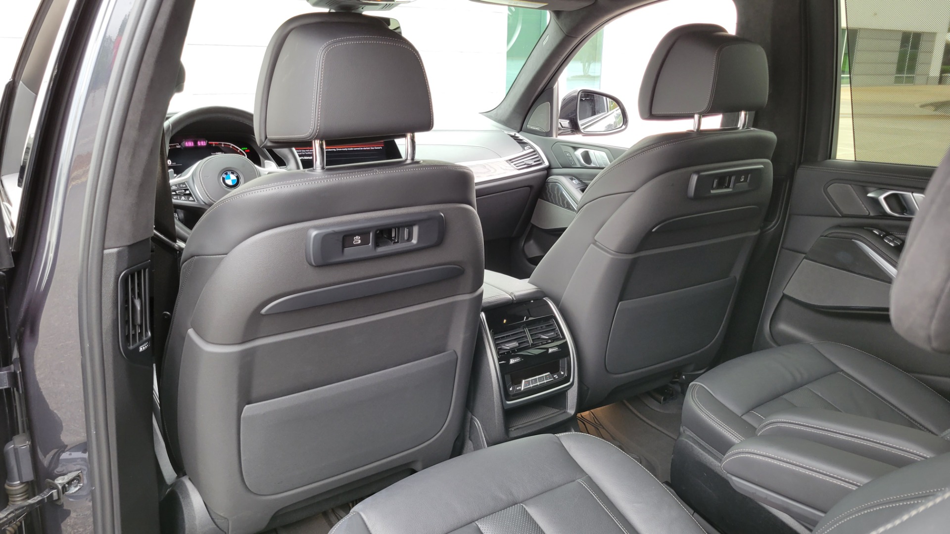 Used 2019 BMW X7 XDRIVE40I M-SPORT / PREMIUM / CLD THR / PARK ASST / DRVR ASST / SKY LOUNGE for sale $64,395 at Formula Imports in Charlotte NC 28227 70