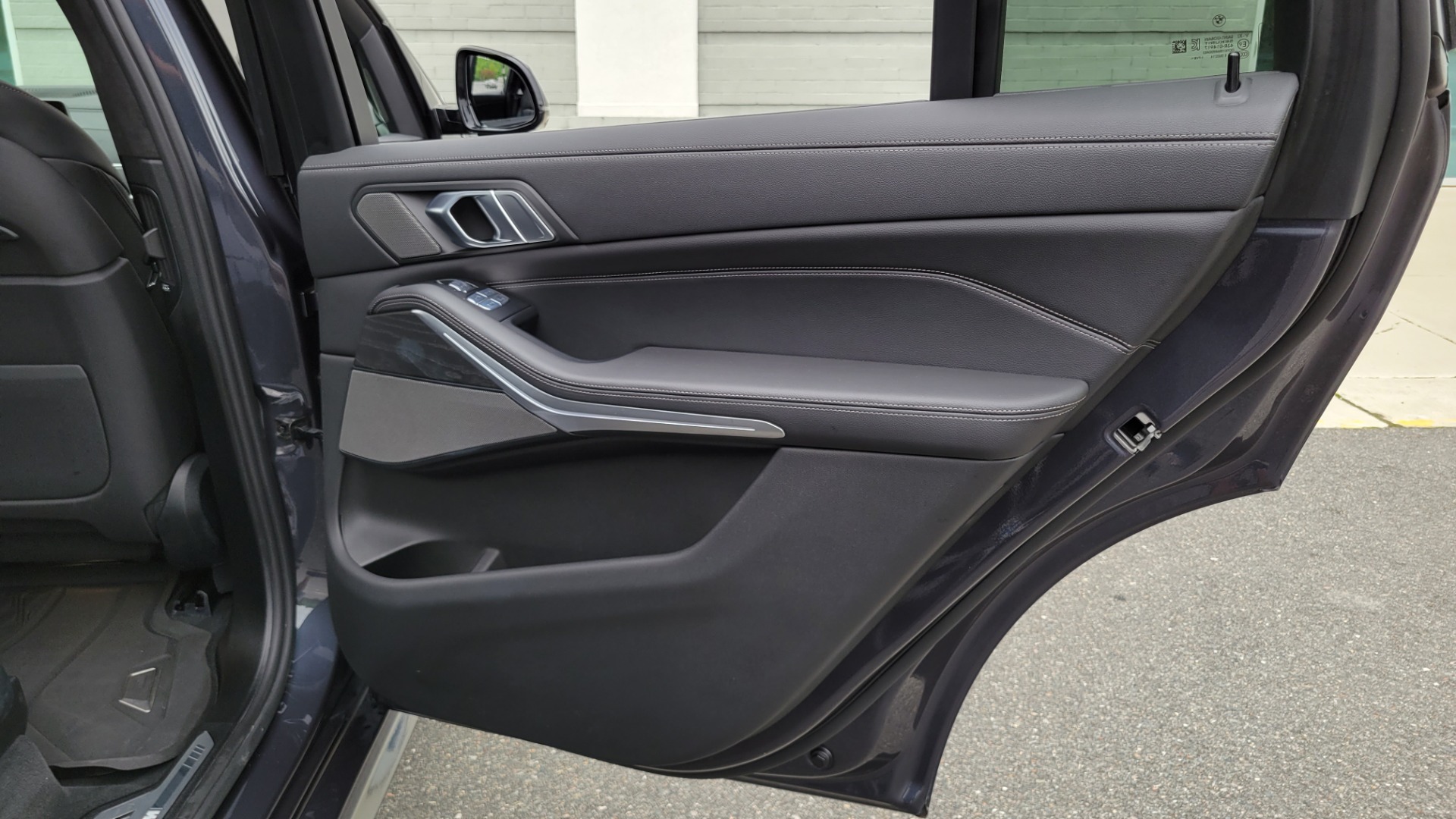 Used 2019 BMW X7 XDRIVE40I M-SPORT / PREMIUM / CLD THR / PARK ASST / DRVR ASST / SKY LOUNGE for sale $64,395 at Formula Imports in Charlotte NC 28227 90