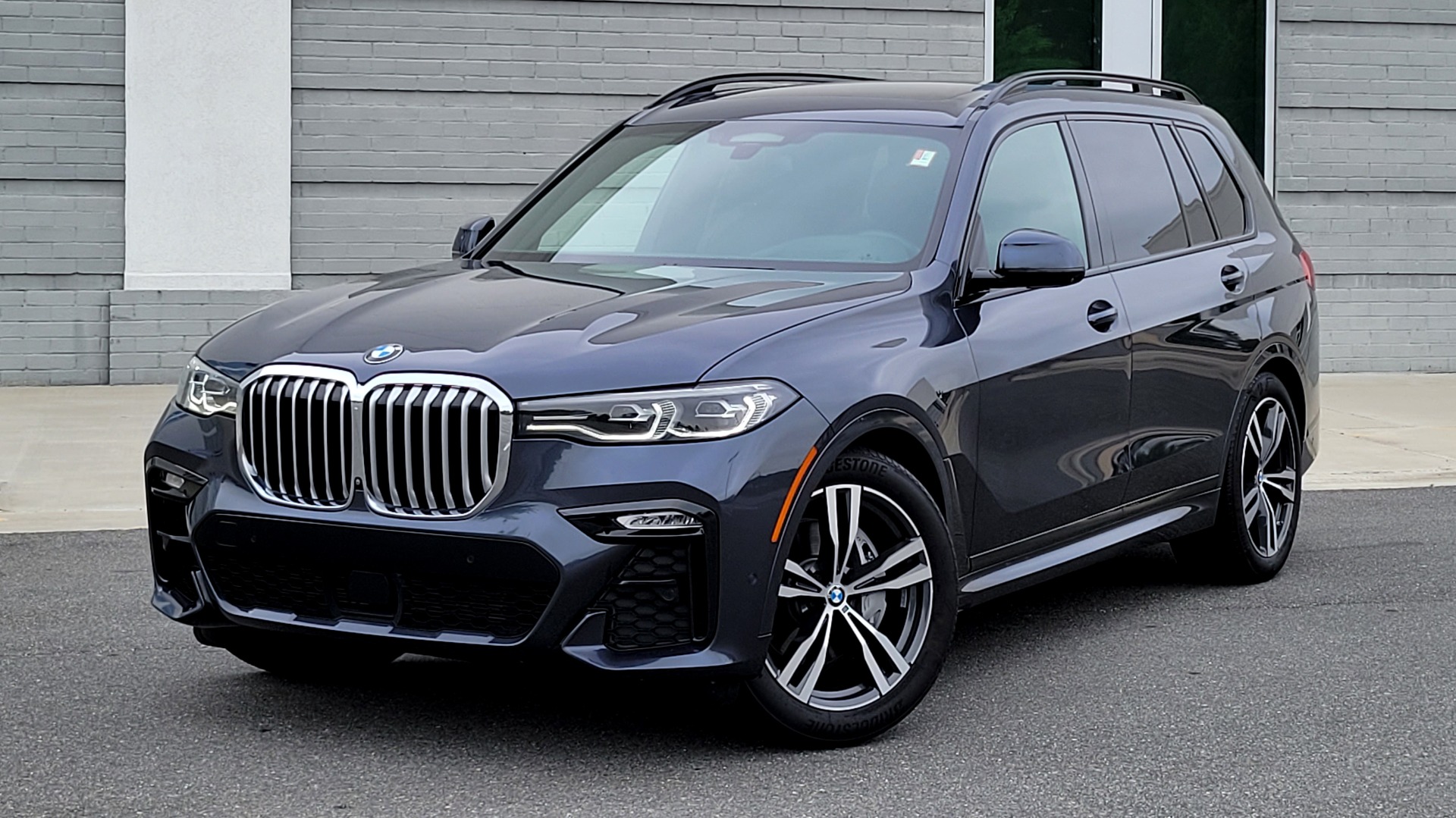 Used 2019 BMW X7 XDRIVE40I M-SPORT / PREMIUM / CLD THR / PARK ASST / DRVR ASST / SKY LOUNGE  for sale $64,395 at Formula Imports in Charlotte NC 28227 1
