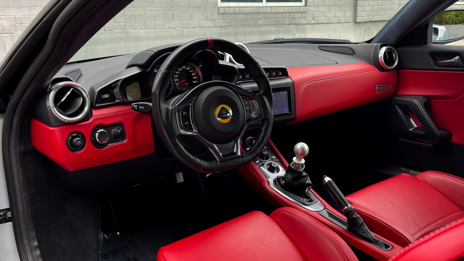 Used 2017 Lotus EVORA 400 6-SPEED MANUAL / AIR COND / BLUETOOTH / REARVIEW for sale Sold at Formula Imports in Charlotte NC 28227 29