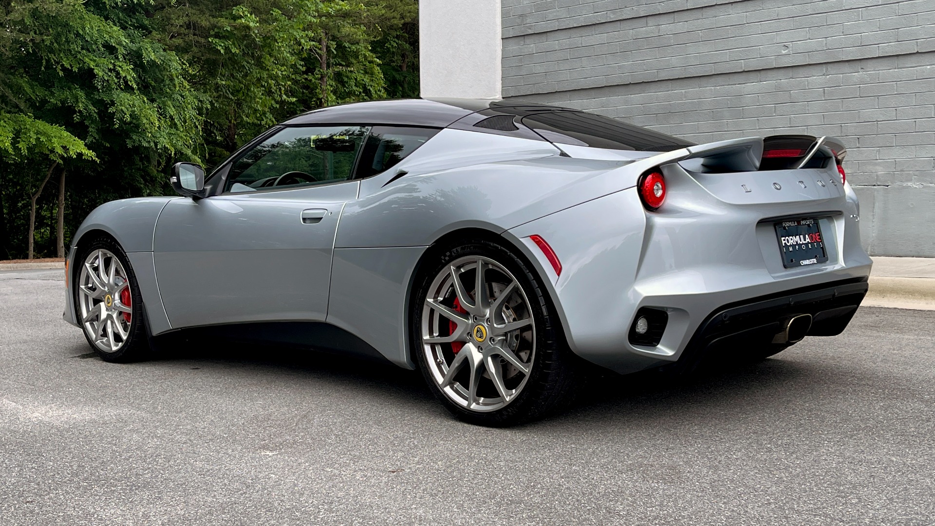 Used 2017 Lotus EVORA 400 6-SPEED MANUAL / AIR COND / BLUETOOTH / REARVIEW for sale Sold at Formula Imports in Charlotte NC 28227 3