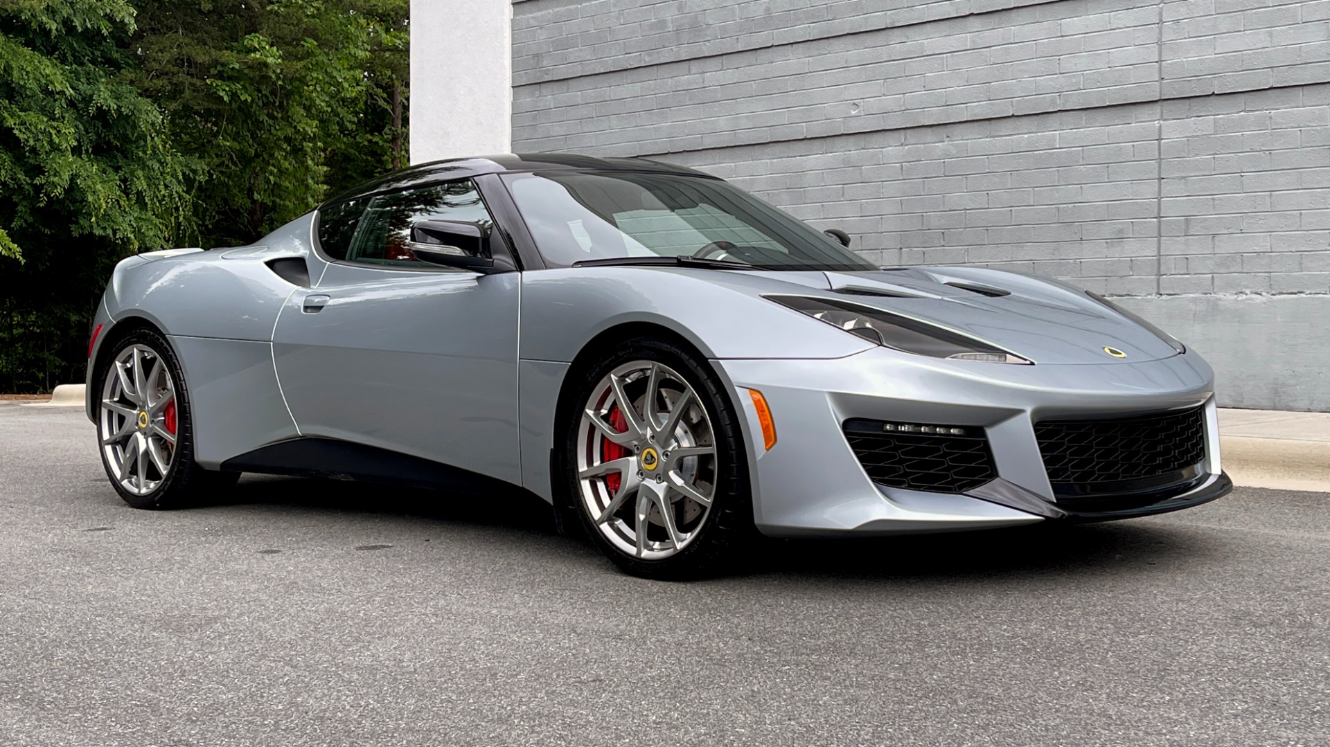 Used 2017 Lotus EVORA 400 6-SPEED MANUAL / AIR COND / BLUETOOTH / REARVIEW for sale Sold at Formula Imports in Charlotte NC 28227 4