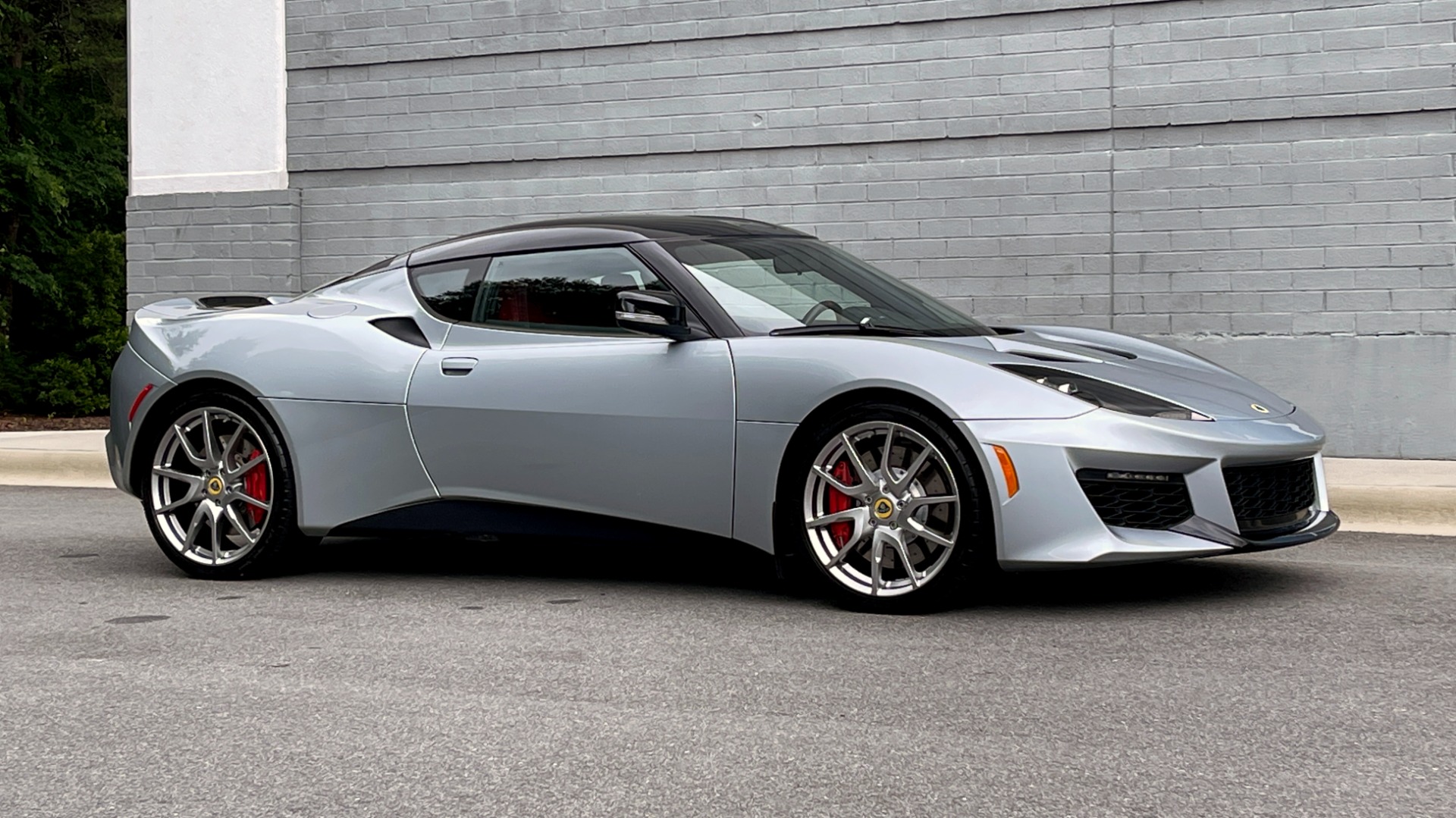 Used 2017 Lotus EVORA 400 6-SPEED MANUAL / AIR COND / BLUETOOTH / REARVIEW for sale Sold at Formula Imports in Charlotte NC 28227 7