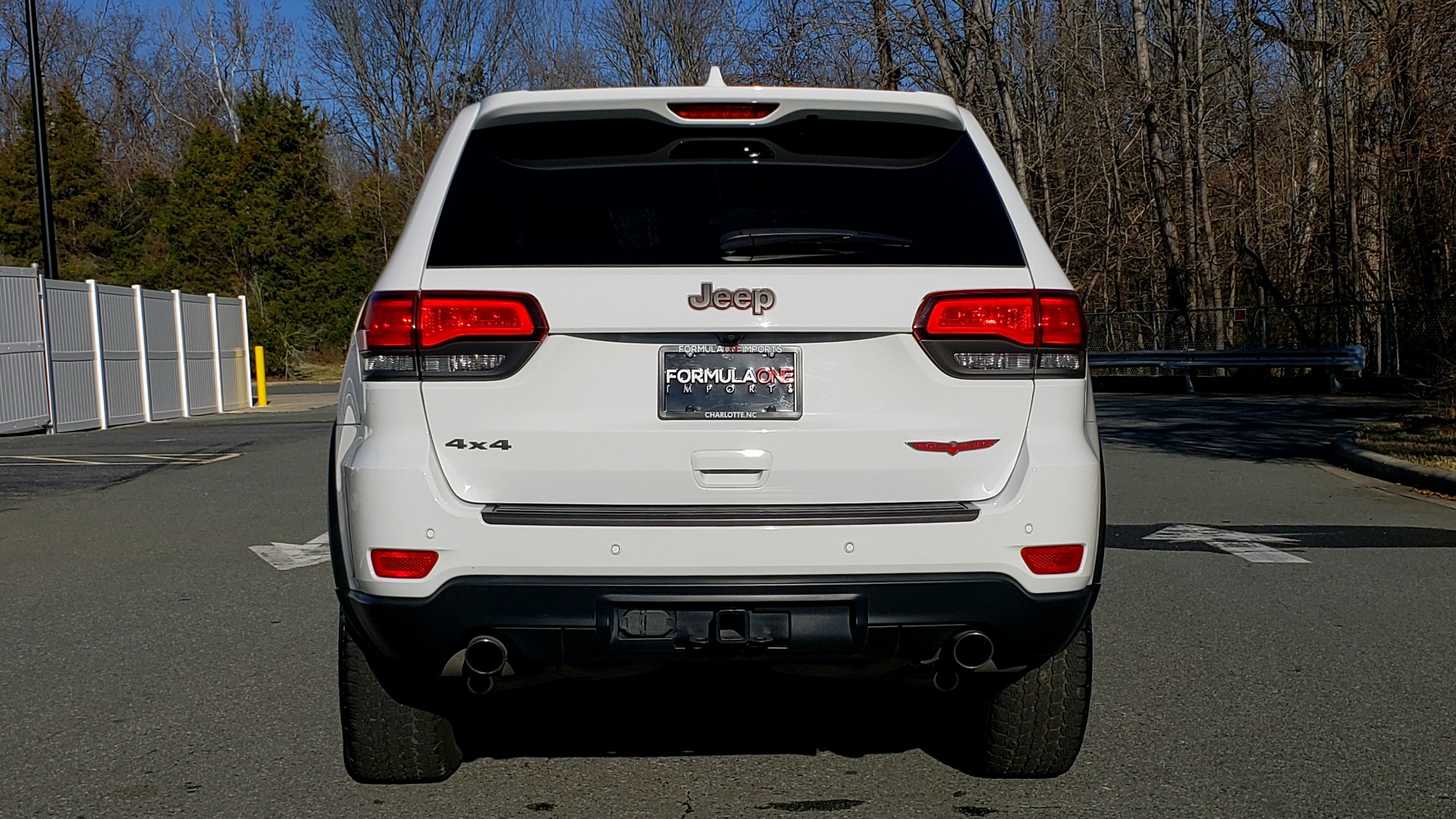 Used 2018 Jeep GRAND CHEROKEE TRAILHAWK 4X4 / NAV / REARVIEW / V6 / AUTO for sale Sold at Formula Imports in Charlotte NC 28227 23