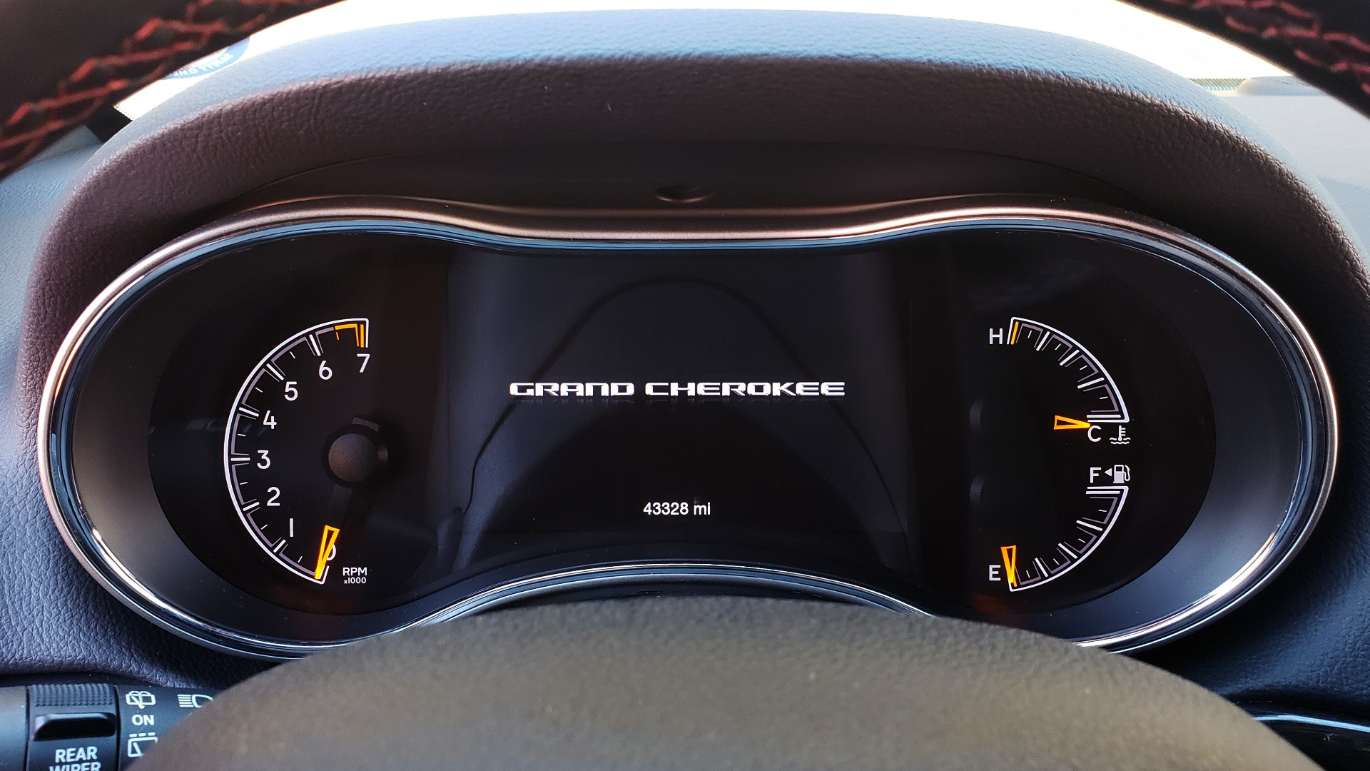 Used 2018 Jeep GRAND CHEROKEE TRAILHAWK 4X4 / NAV / REARVIEW / V6 / AUTO for sale Sold at Formula Imports in Charlotte NC 28227 37