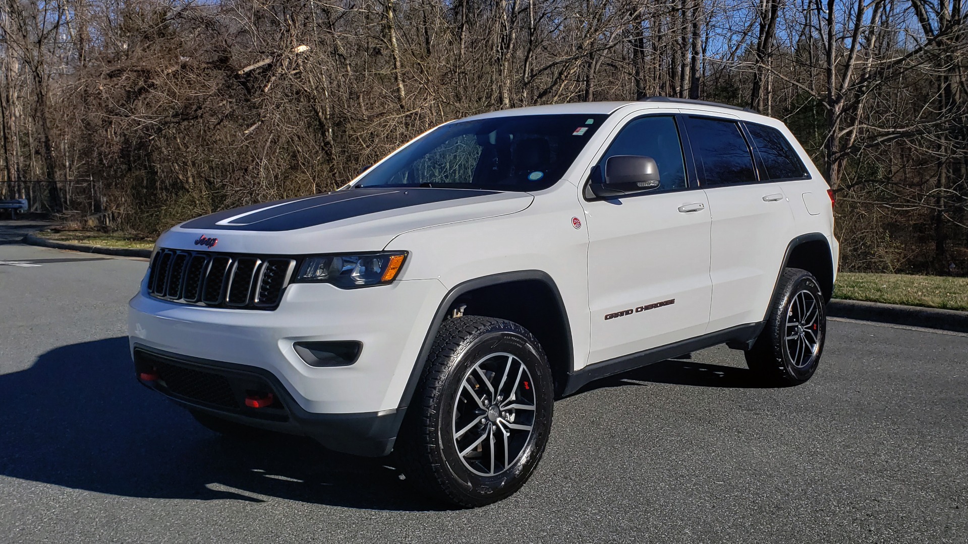 Used 2018 Jeep GRAND CHEROKEE TRAILHAWK 4X4 / NAV / REARVIEW / V6 / AUTO for sale Sold at Formula Imports in Charlotte NC 28227 1