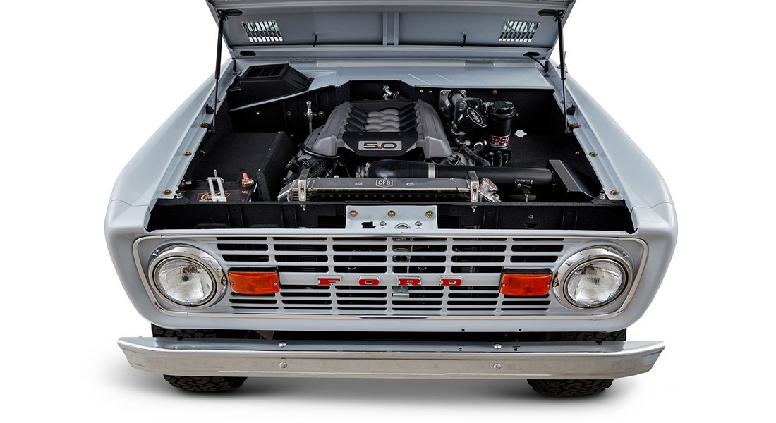 Used 1976 Ford BRONCO RESTO-MOD 4X4 / COYOTE 5.0L / AUTO / HTD STS / ALL NEW / LOW MILES for sale Sold at Formula Imports in Charlotte NC 28227 100