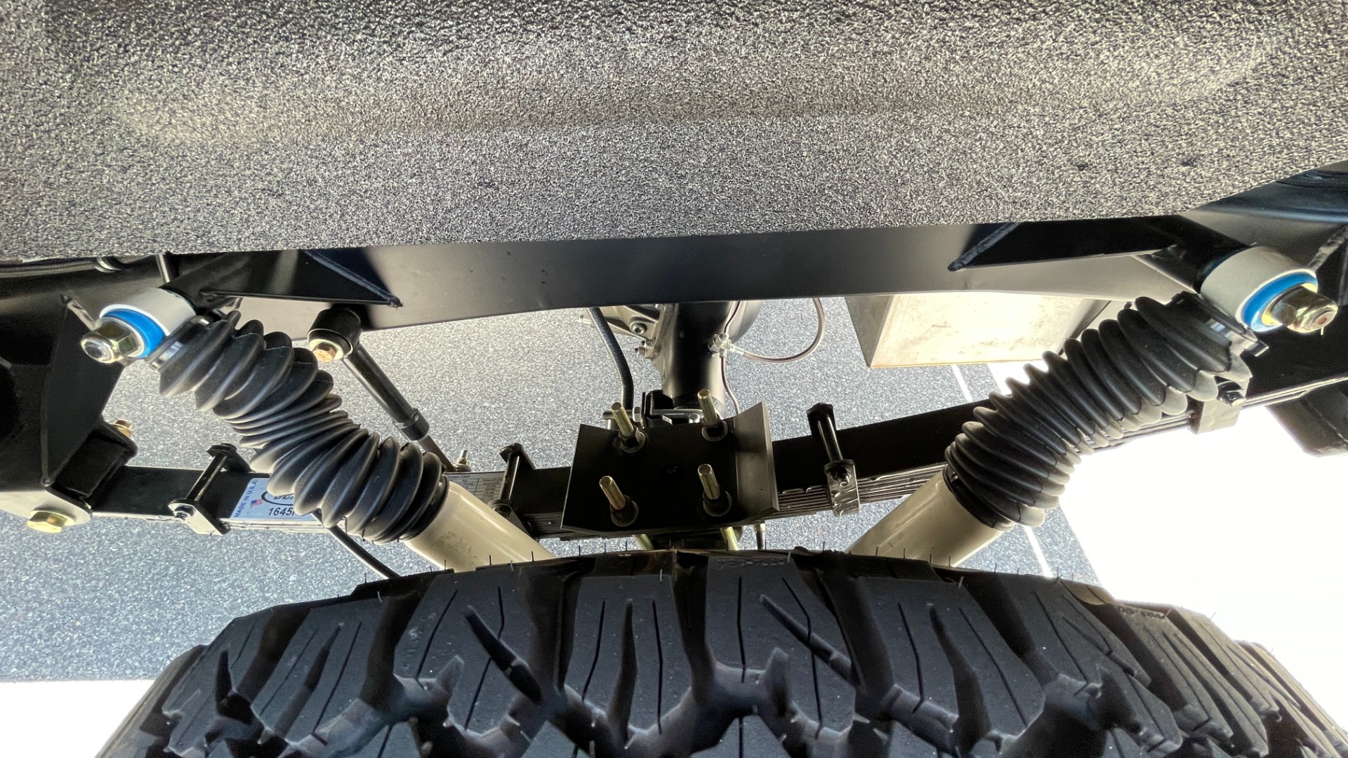 Used 1976 Ford BRONCO RESTO-MOD 4X4 / COYOTE 5.0L / AUTO / HTD STS / ALL NEW / LOW MILES for sale Sold at Formula Imports in Charlotte NC 28227 14