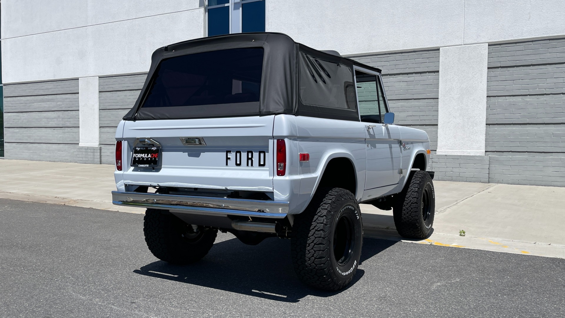 Used 1976 Ford BRONCO RESTO-MOD 4X4 / COYOTE 5.0L / AUTO / HTD STS / ALL NEW / LOW MILES for sale Sold at Formula Imports in Charlotte NC 28227 7