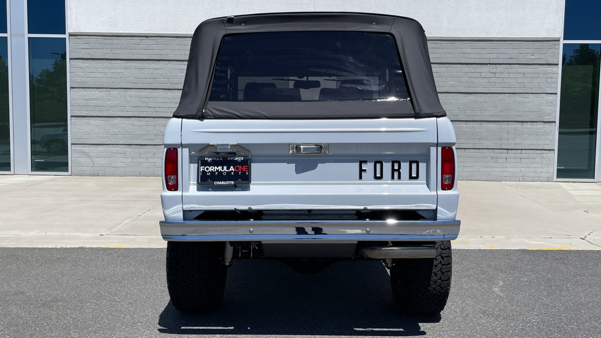 Used 1976 Ford BRONCO RESTO-MOD 4X4 / COYOTE 5.0L / AUTO / HTD STS / ALL NEW / LOW MILES for sale Sold at Formula Imports in Charlotte NC 28227 8