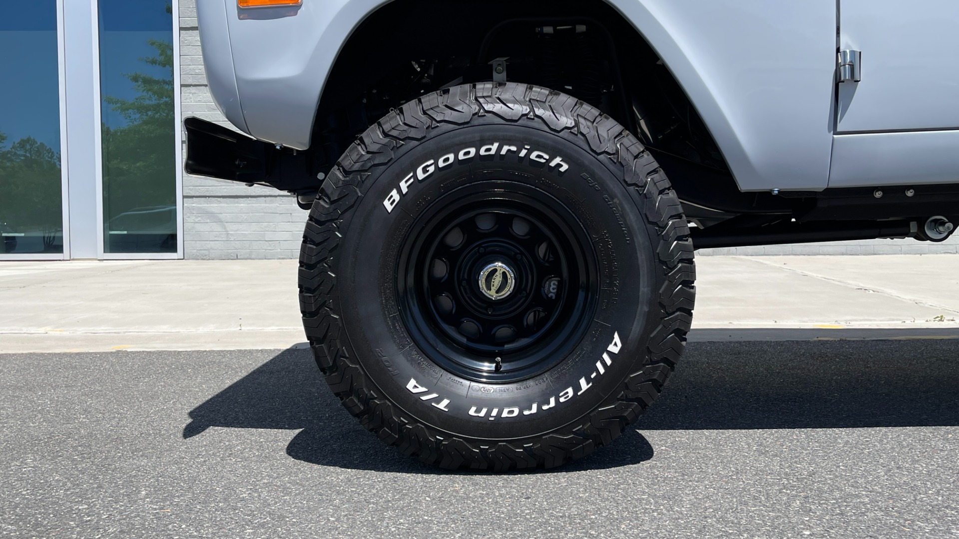 Used 1976 Ford BRONCO RESTO-MOD 4X4 / COYOTE 5.0L / AUTO / HTD STS / ALL NEW / LOW MILES for sale Sold at Formula Imports in Charlotte NC 28227 80